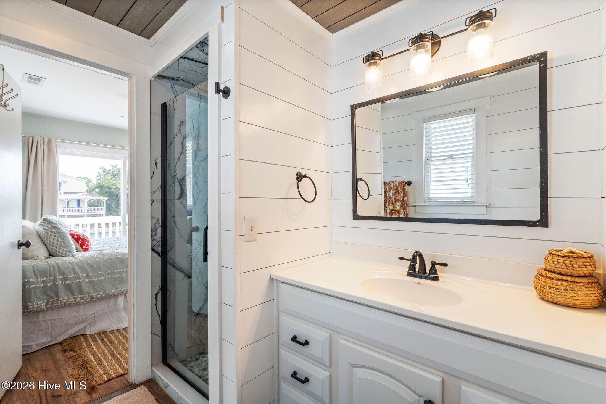 Single Family Residence at 186 Sailfish Drive, Holden Beach, NC 28462, Holden Beach, photo 29 of 50