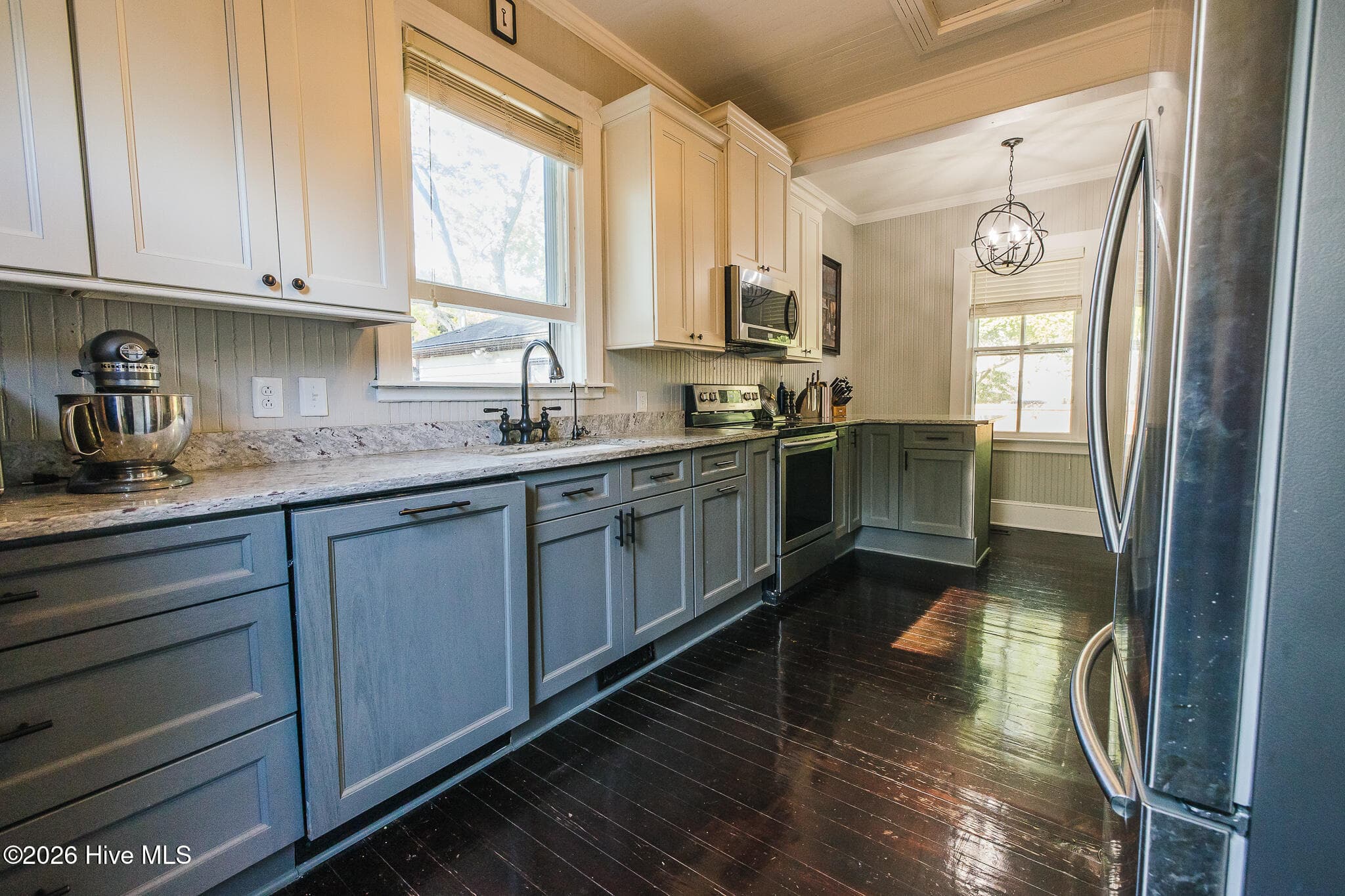 Updated Kitchen - 615 New Street, New Bern, NC 28560
