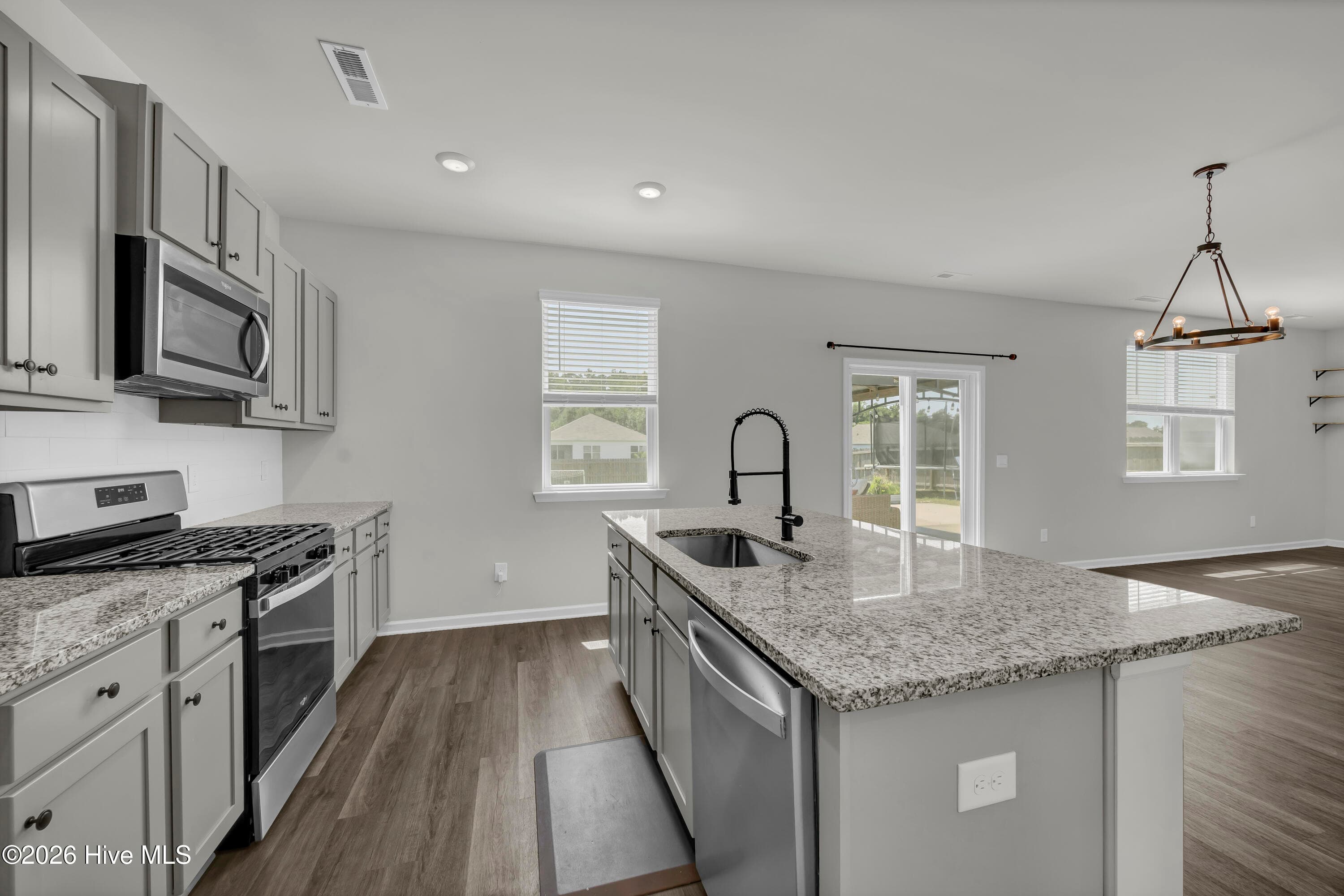 Single Family Residence at 824 Delta Court, Wilmington, NC 28401, photo 14 of 32
