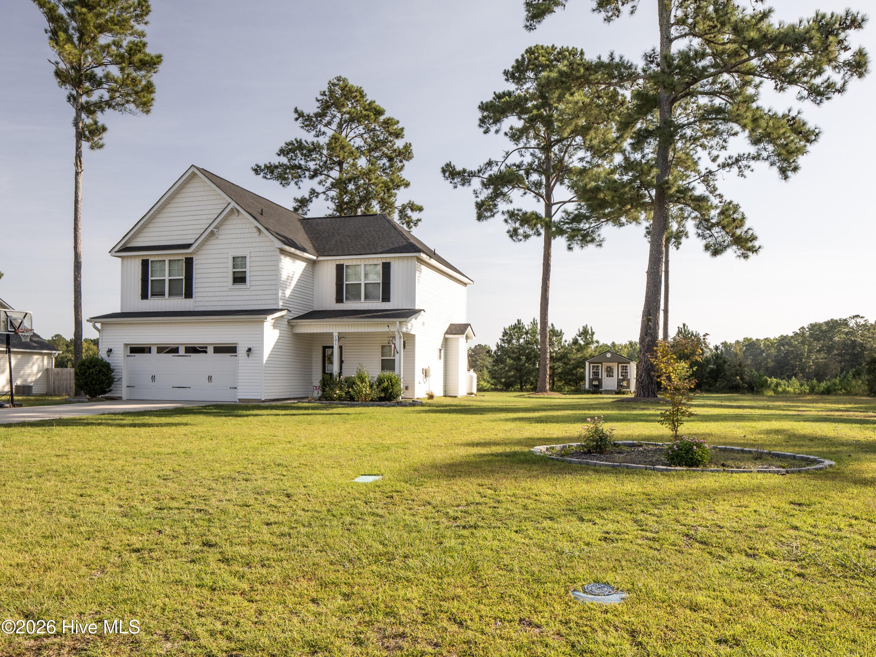 Single Family Residence at 101 Pine Needle Drive, Salemburg, NC 28385, photo 4 of 38
