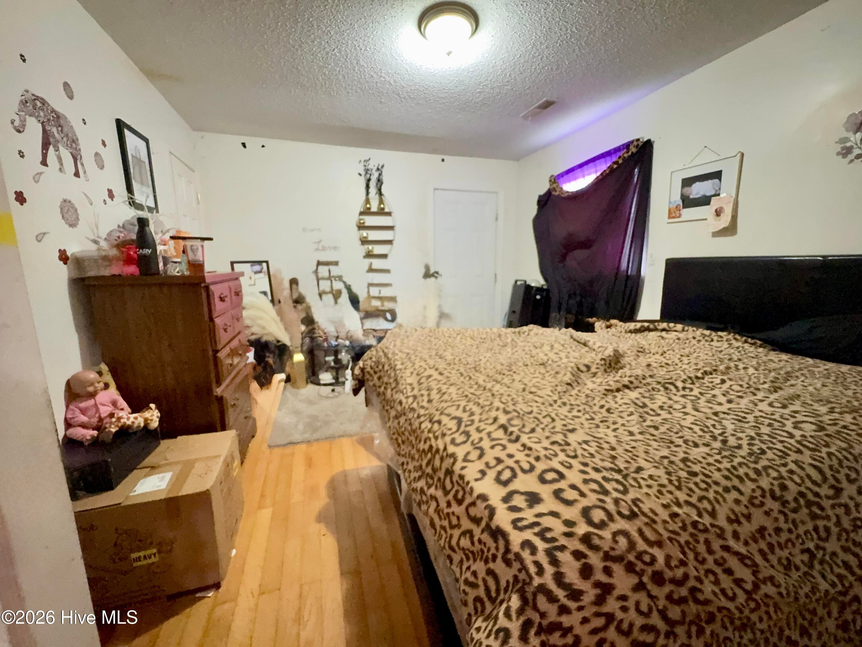 Primary bedroom en suite - 203 King Street, Hertford, NC 27944