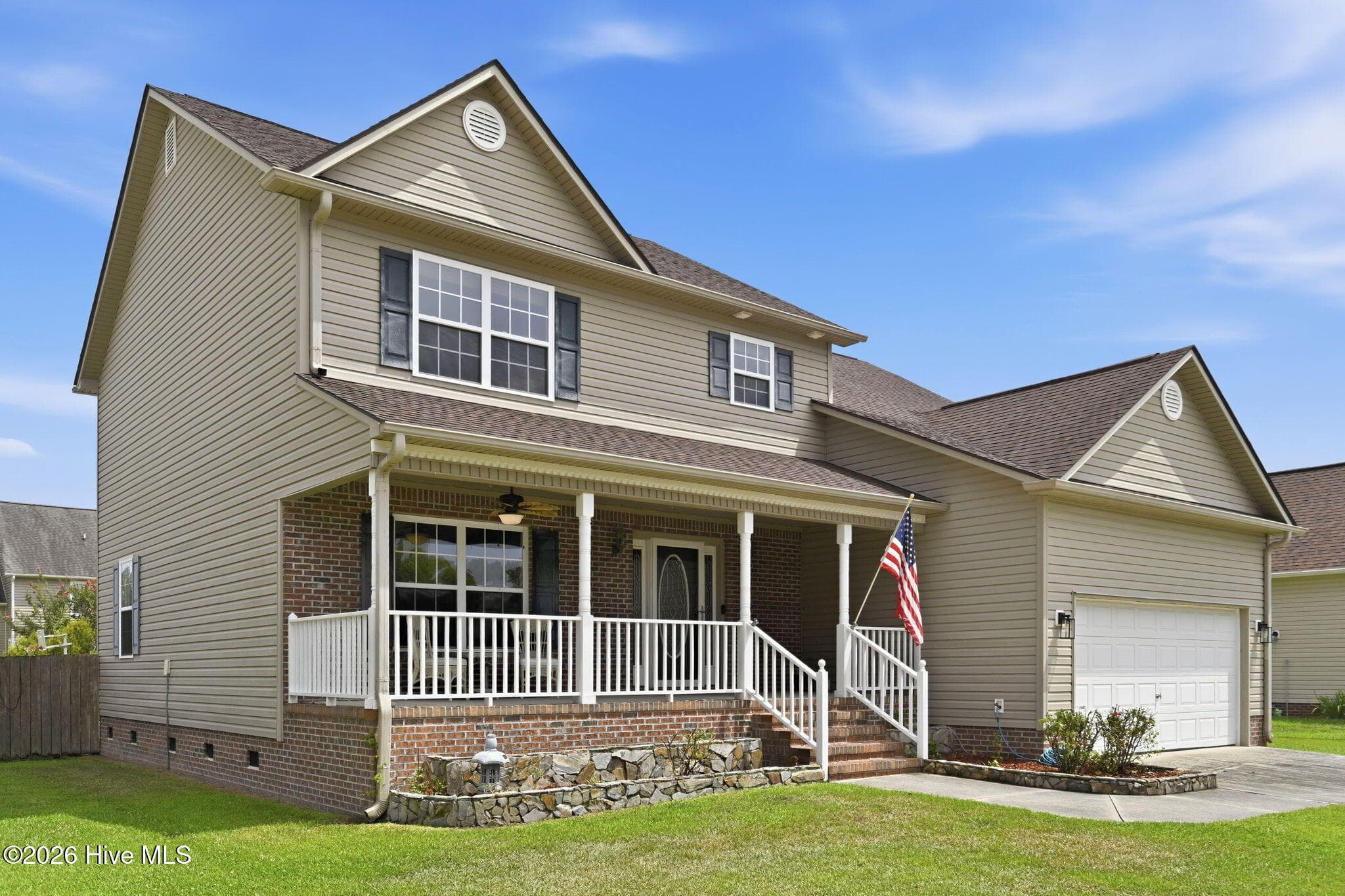Single Family Residence at 101 Ellington Place, Jacksonville, NC 28540, photo 2 of 100