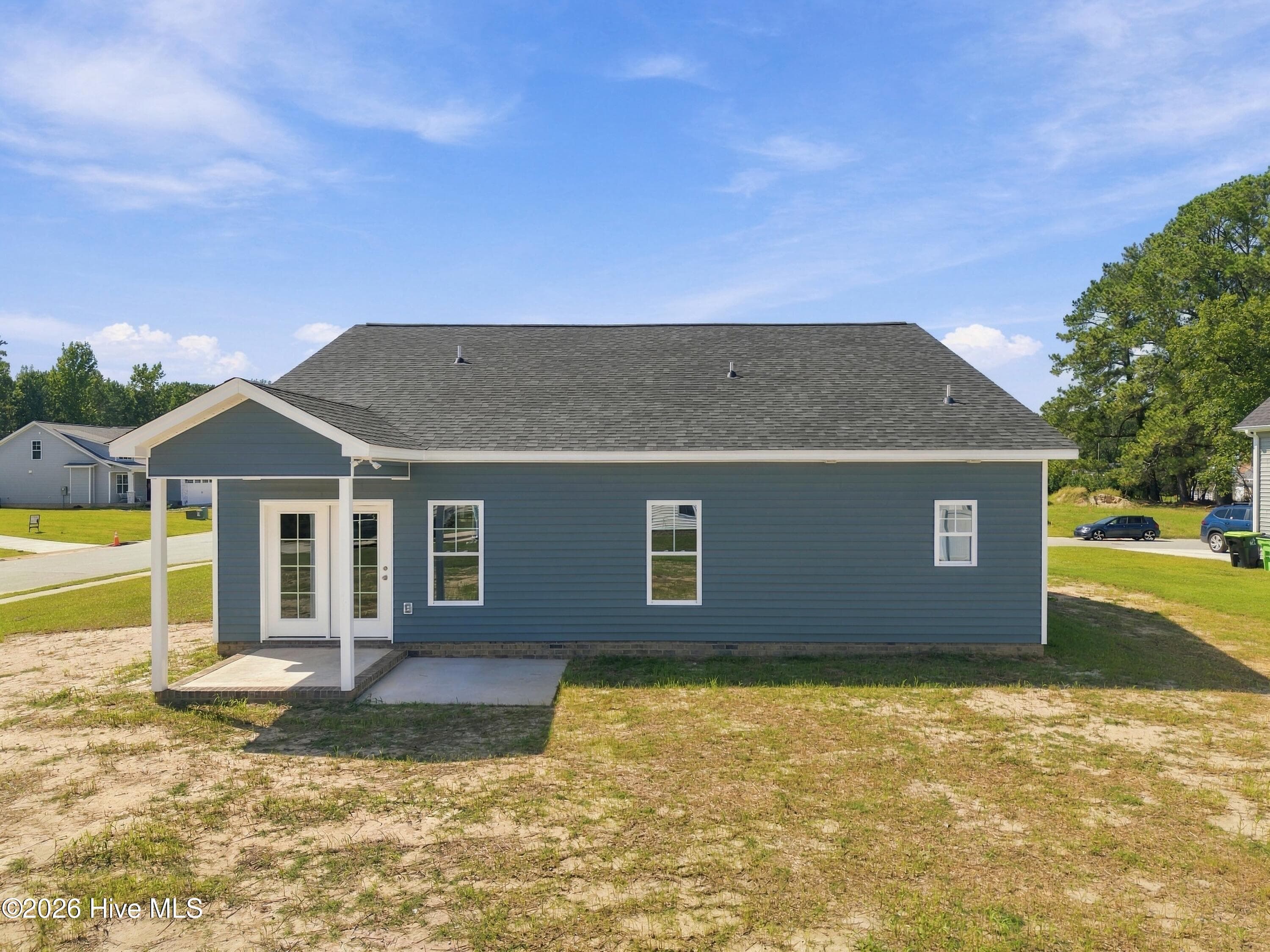 rear view - 3229 Meadow Drive, Farmville, NC 27828