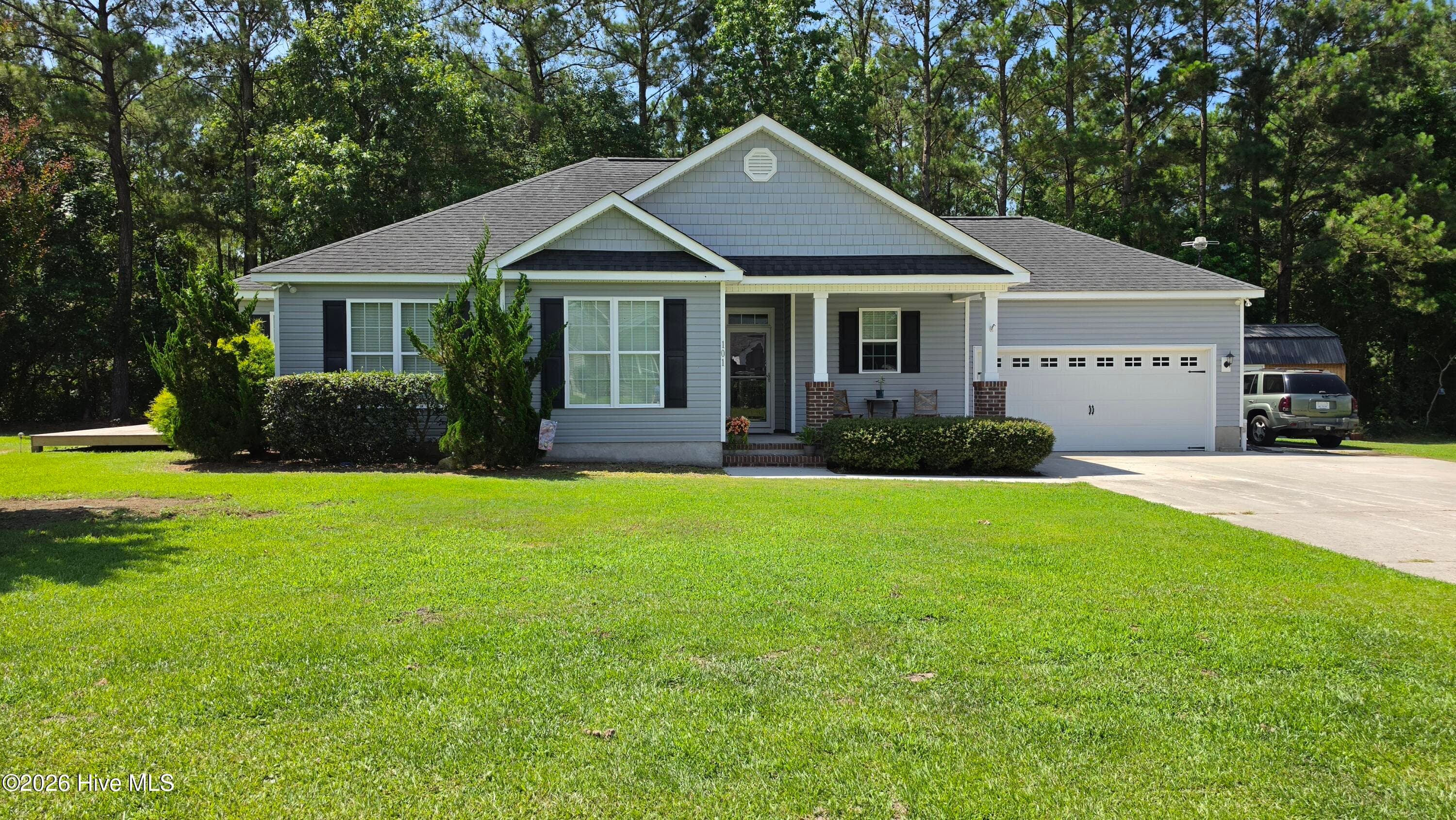 101 Neptune Court, Havelock, NC 28532