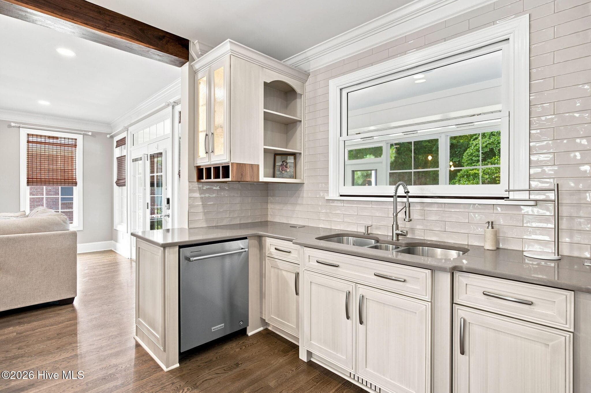 629 Blue Point Drive, Wilmington, NC 28411