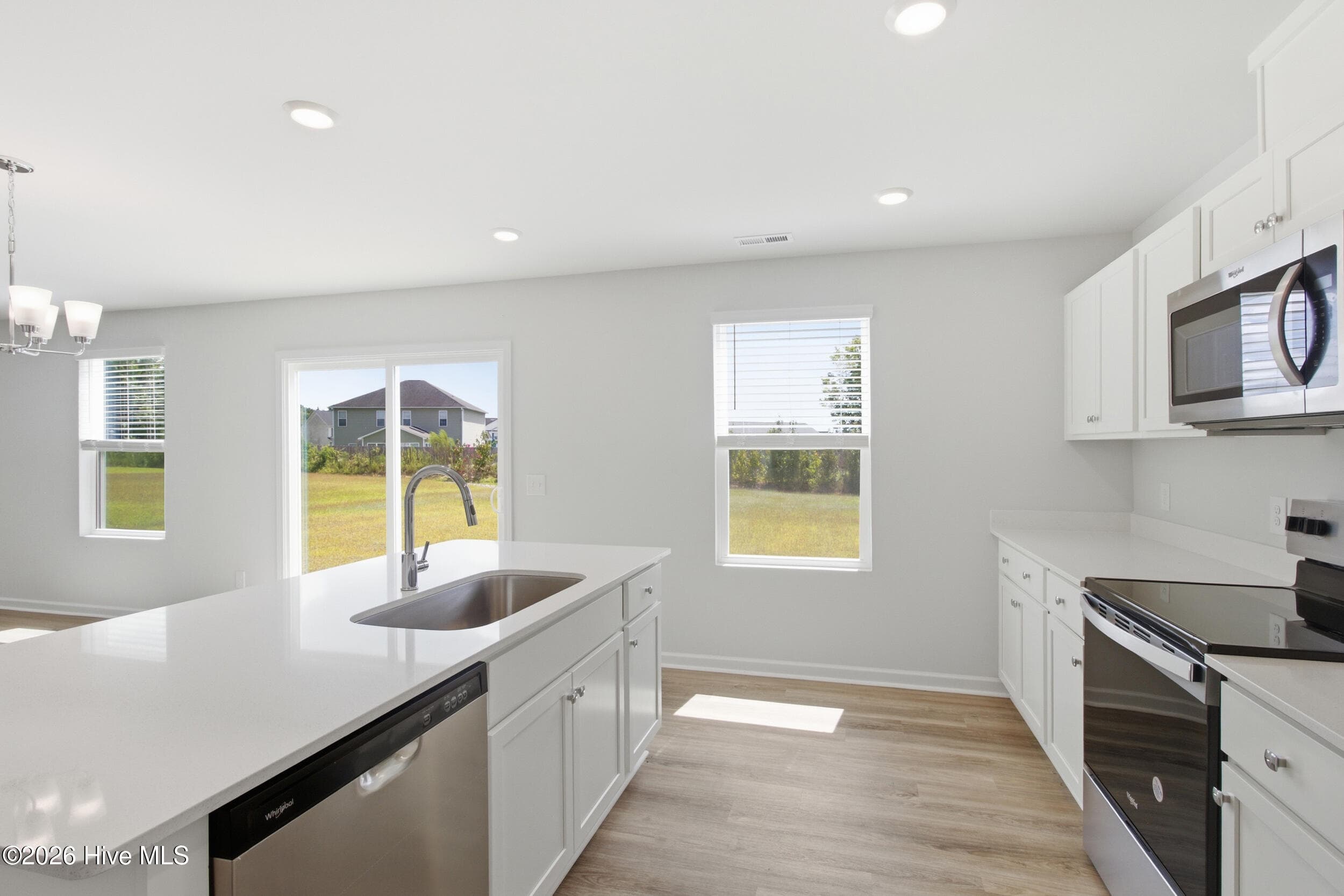 Single Family Residence at 171 N Squires Lane, Richlands, NC 28574, photo 17 of 43
