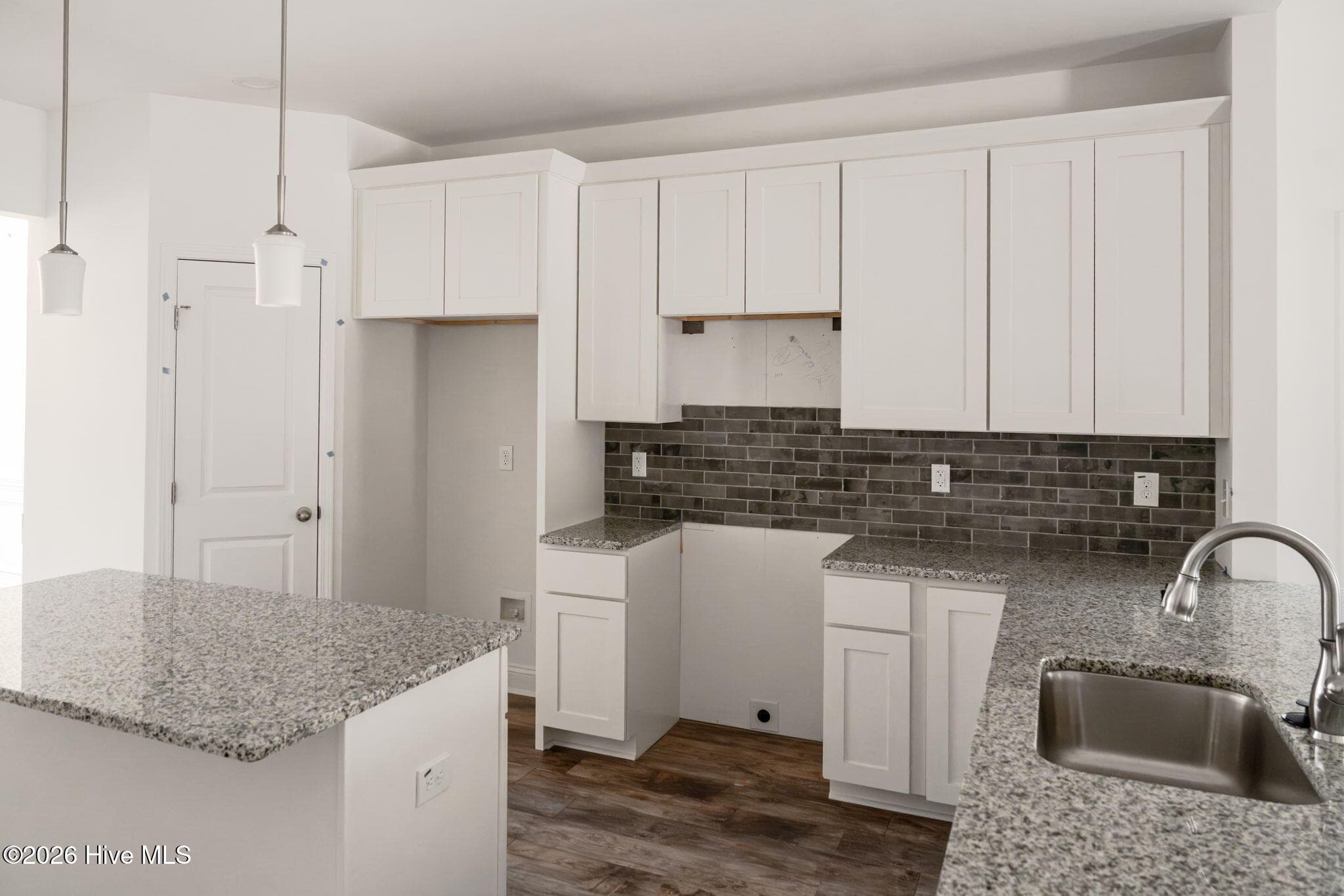TELLURIDE LOT 04 - 'Berton' - 221 Telluride Court, Aberdeen, NC 28315