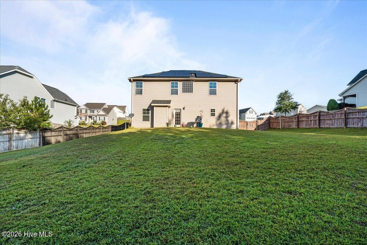 Single Family Residence at 515 New Castle Lane, Spring Lake, NC 28390, Spring Lake, photo 16 of 18