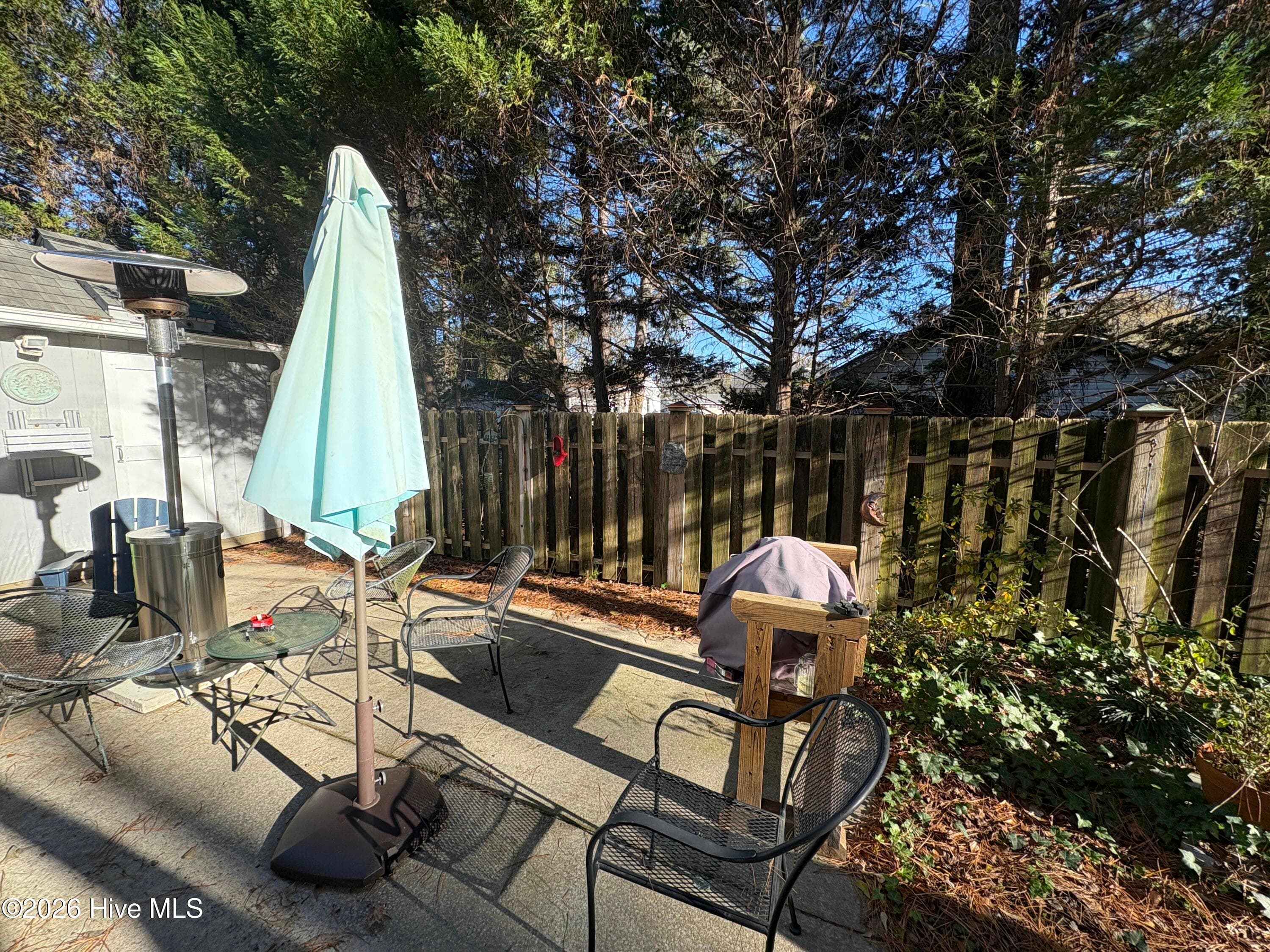 Single Family Residence at 1004a Kings Way, New Bern, NC 28562, photo 12 of 12
