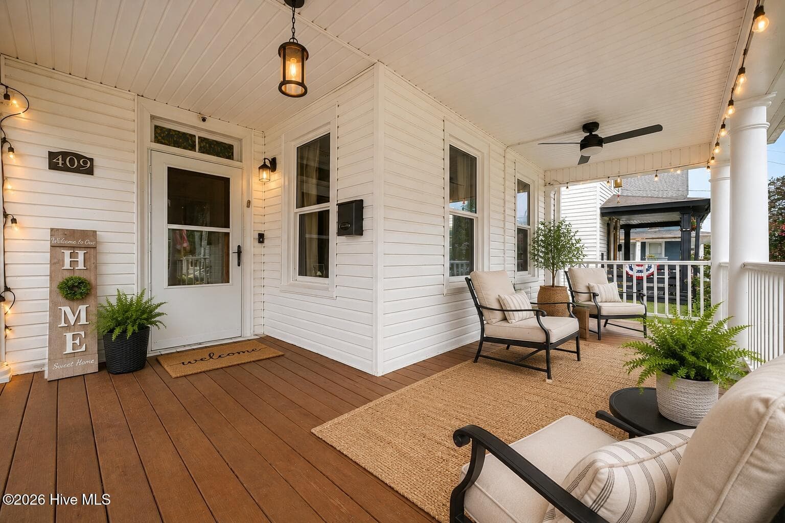 Virtually Staged front porch - 409 Cedar Street, Elizabeth City, NC 27909