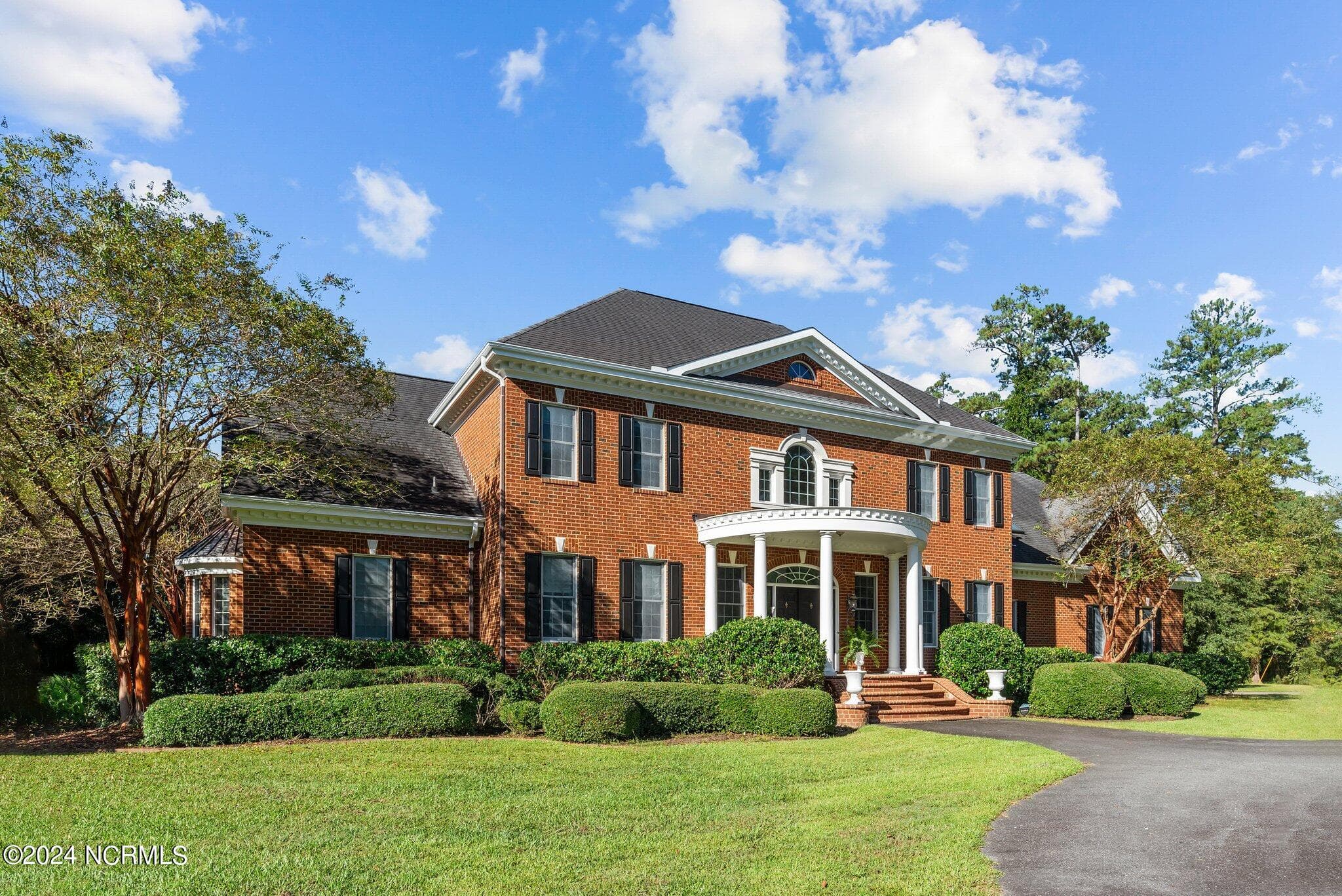 Single Family Residence at 450 Cox Road, Washington, NC 27889, Washington, photo 3 of 74