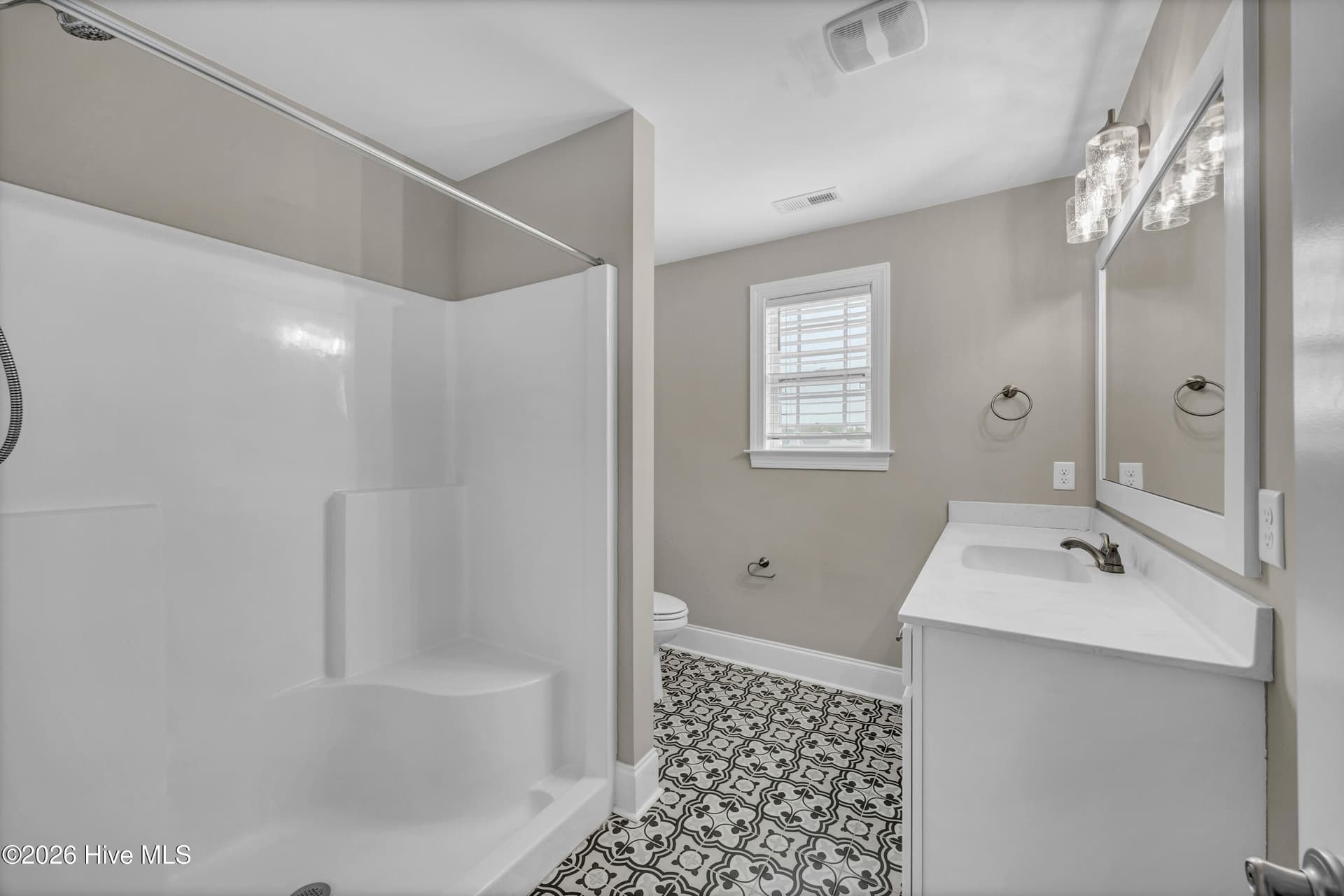 Single Family Residence at 912 Hazel Bill Court, Wilmington, NC 28409, photo 26 of 30