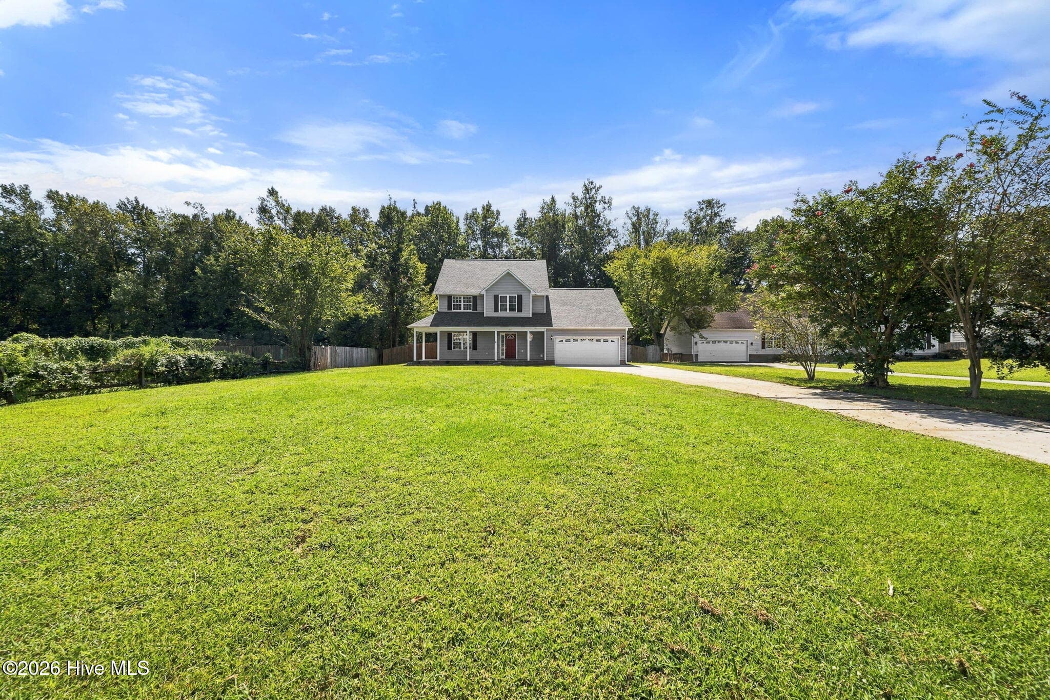 Single Family Residence at 112 Orkney Drive, Jacksonville, NC 28540, photo 6 of 42
