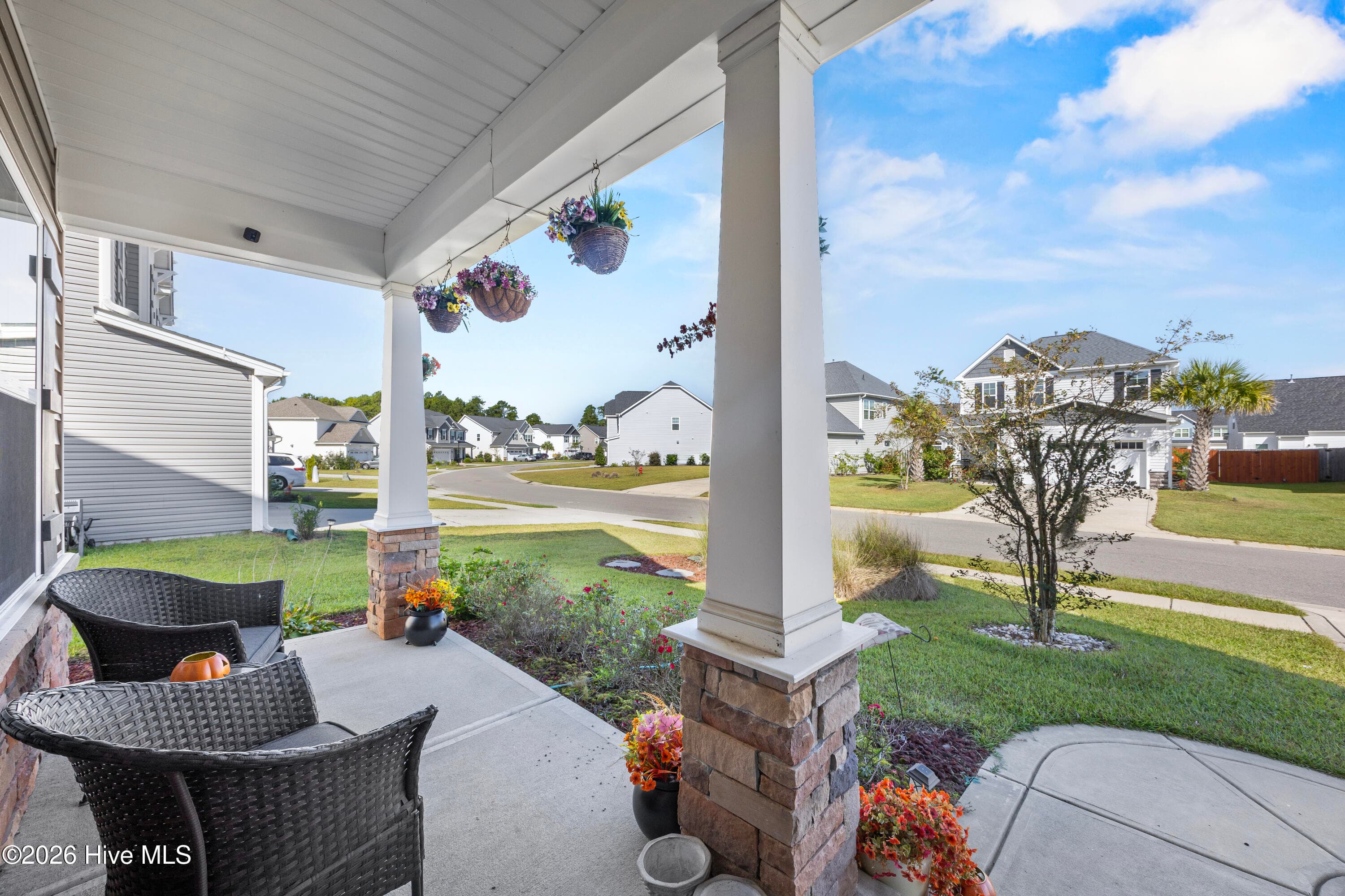 Single Family Residence at 2554 Longleaf Pine Circle, Leland, NC 28451, photo 8 of 71