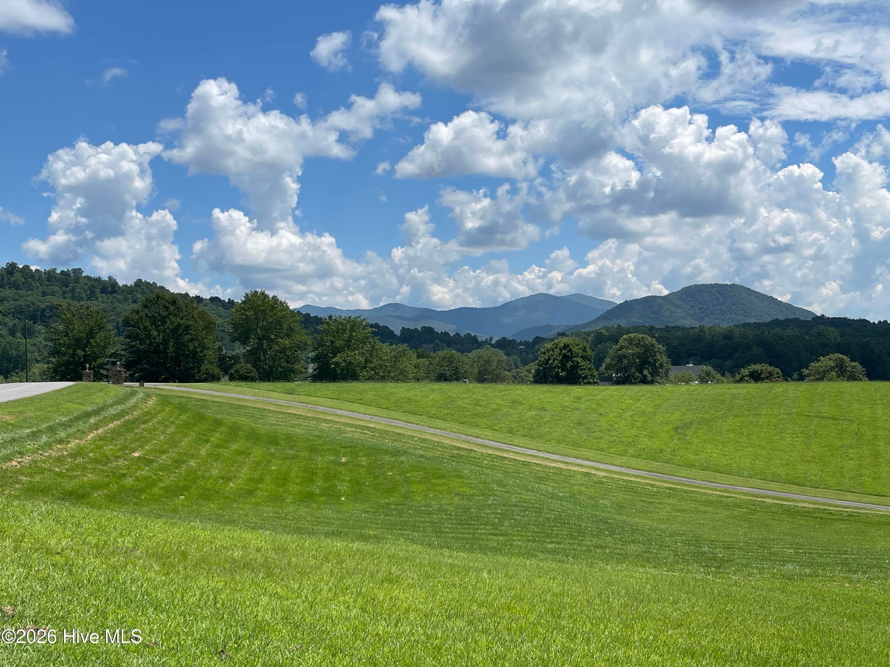 Residential Lot at 2k Mountain Harbour Drive, Hayesville, NC 28904, Hayesville, photo 6 of 8
