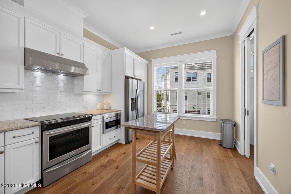 Townhouse at 162 Dugger Lane, Wilmington, NC 28412, photo 15 of 79