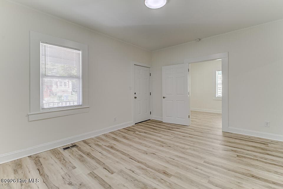 Single Family Residence at 709 S 10th Street, Wilmington, NC 28401, photo 4 of 17