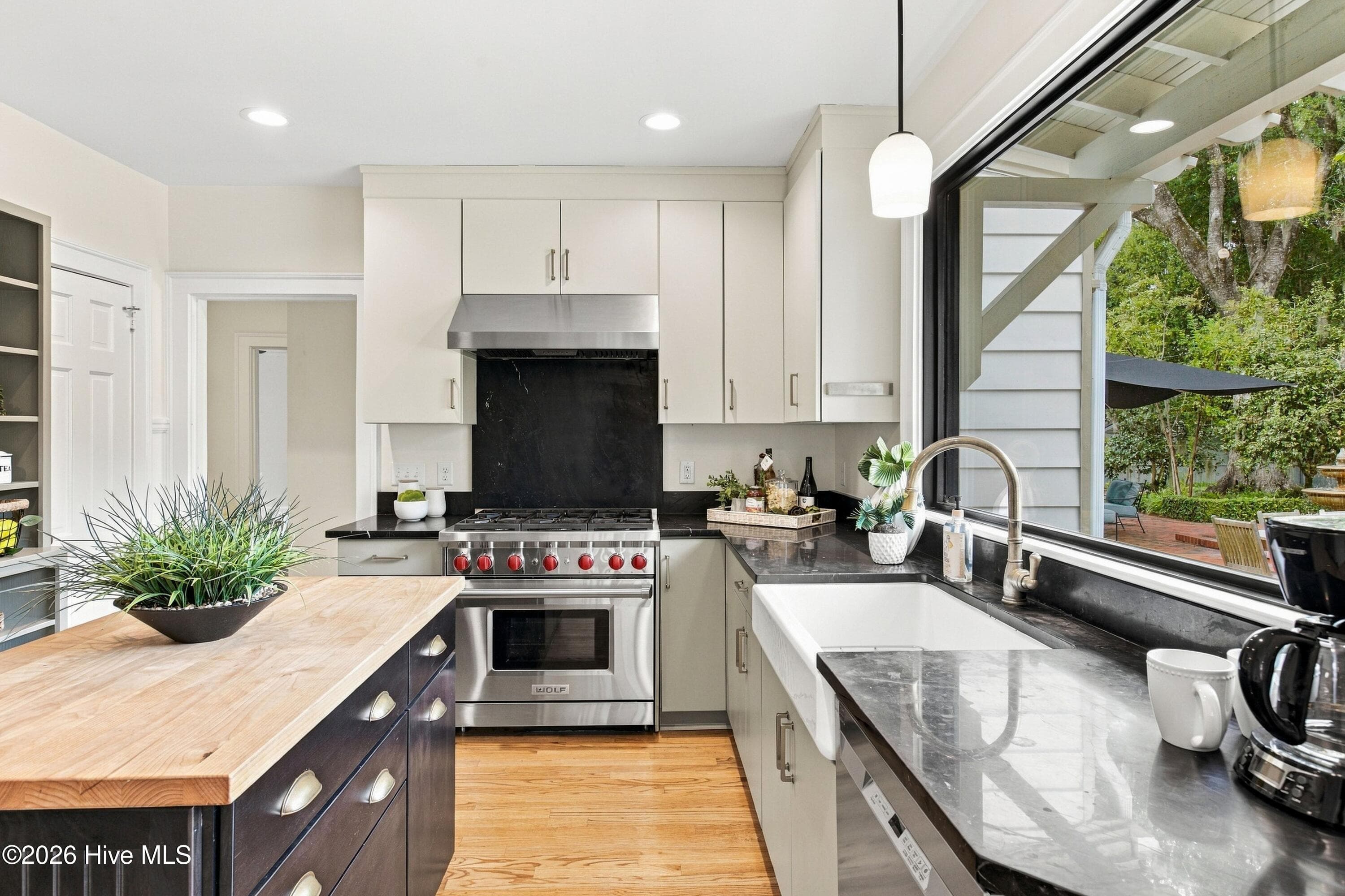 Single Family Residence at 2901 Oleander Drive, Wilmington, NC 28403, Wilmington, photo 41 of 85