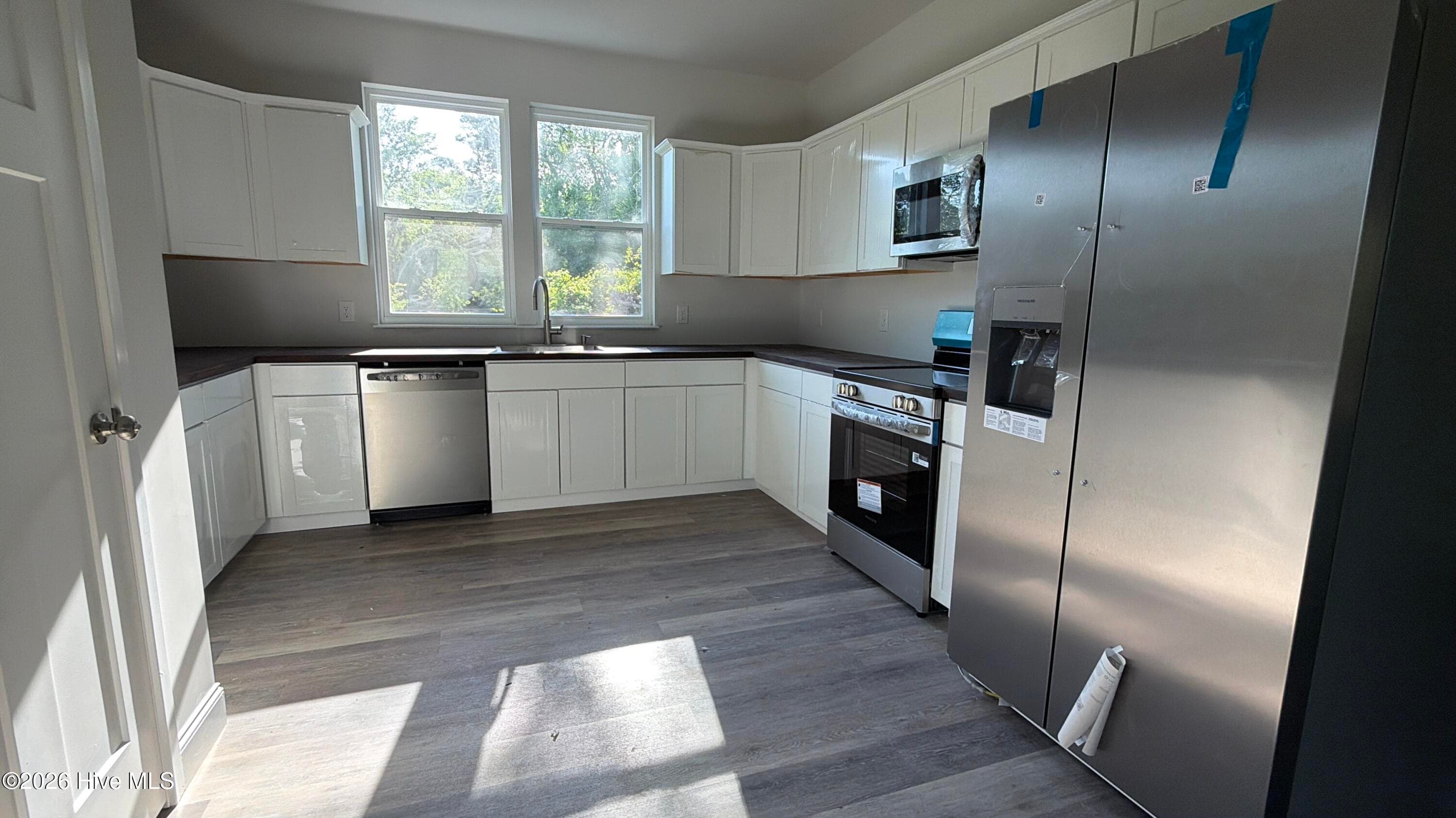 Single Family Residence at 2326 Piney Green Road, Midway Park, NC 28544, photo 5 of 36