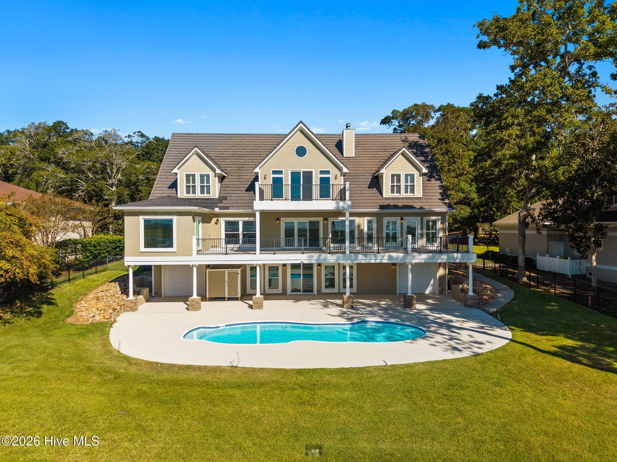 Single Family Residence at 1324 Harbour Watch SW, Calabash, NC 28467, photo 4 of 164
