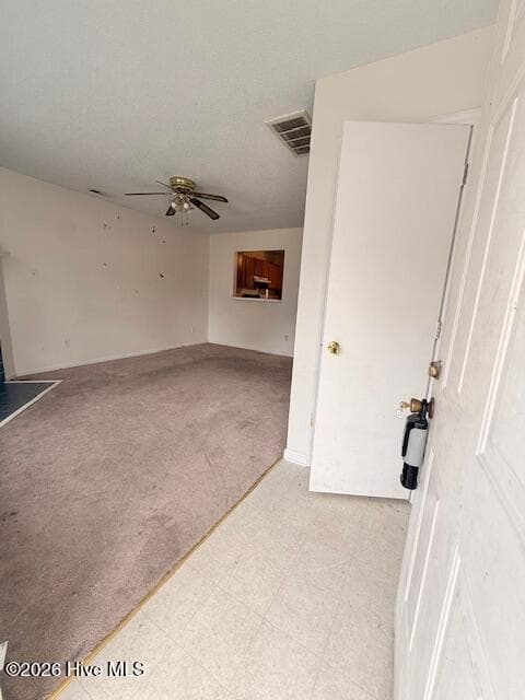 Townhouse at 964 W Pueblo Drive, Jacksonville, NC 28546, photo 4 of 21