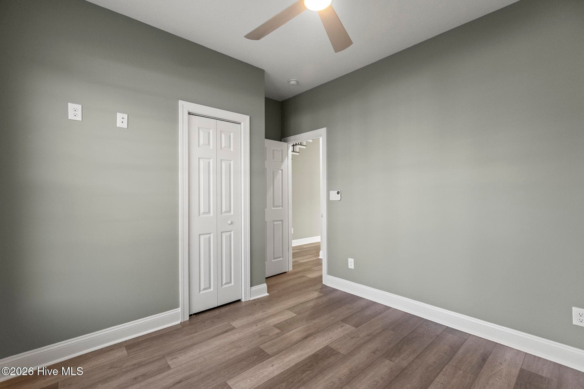 Single Family Residence at 401 King Richard Court, Jacksonville, NC 28546, photo 22 of 46