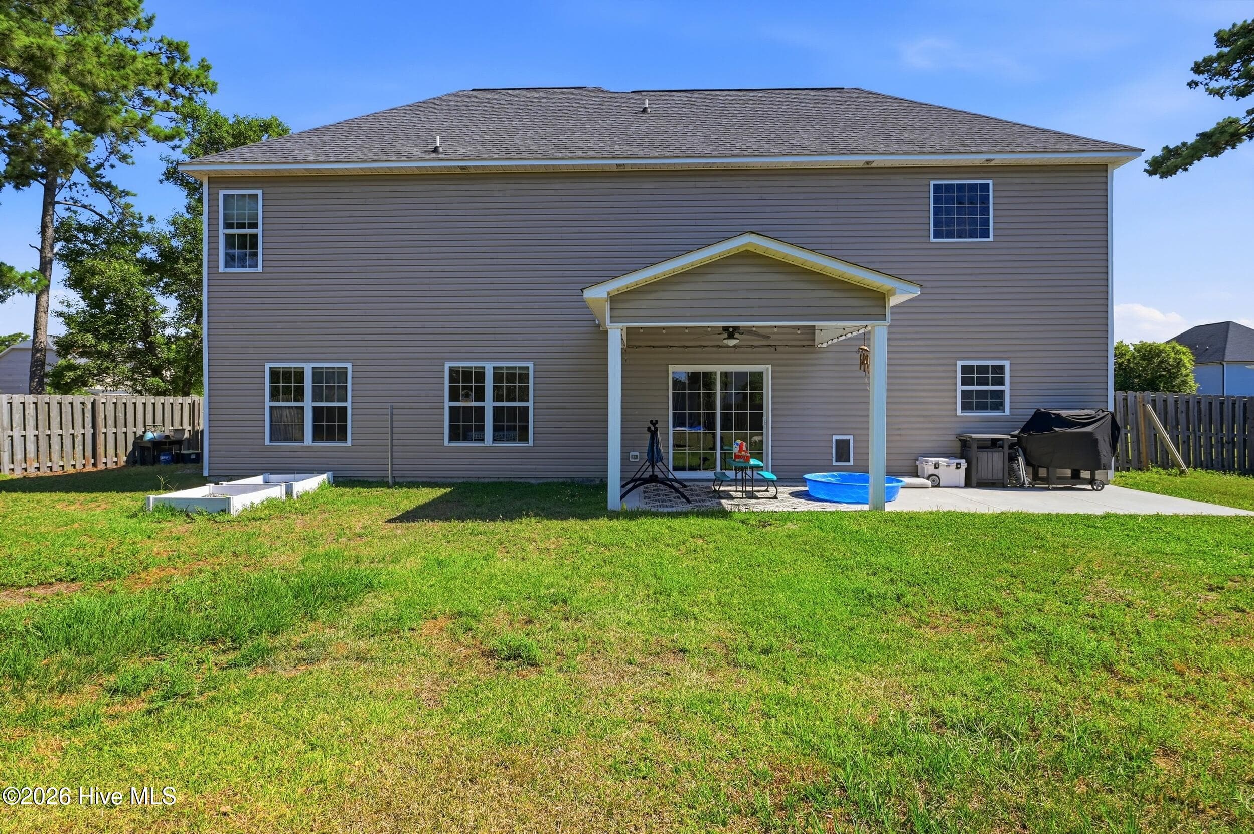 Single Family Residence at 534 Saratoga Road, Sneads Ferry, NC 28460, photo 39 of 54