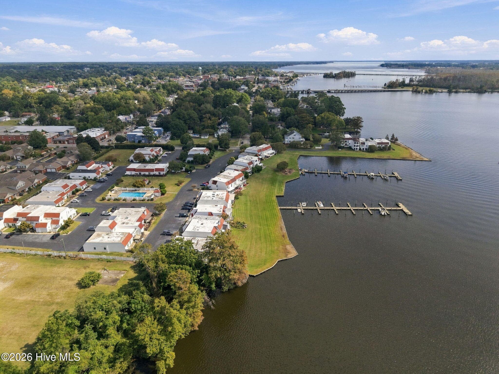 Townhouse at 106 Washington Harbor, Washington, NC 27889, photo 48 of 56