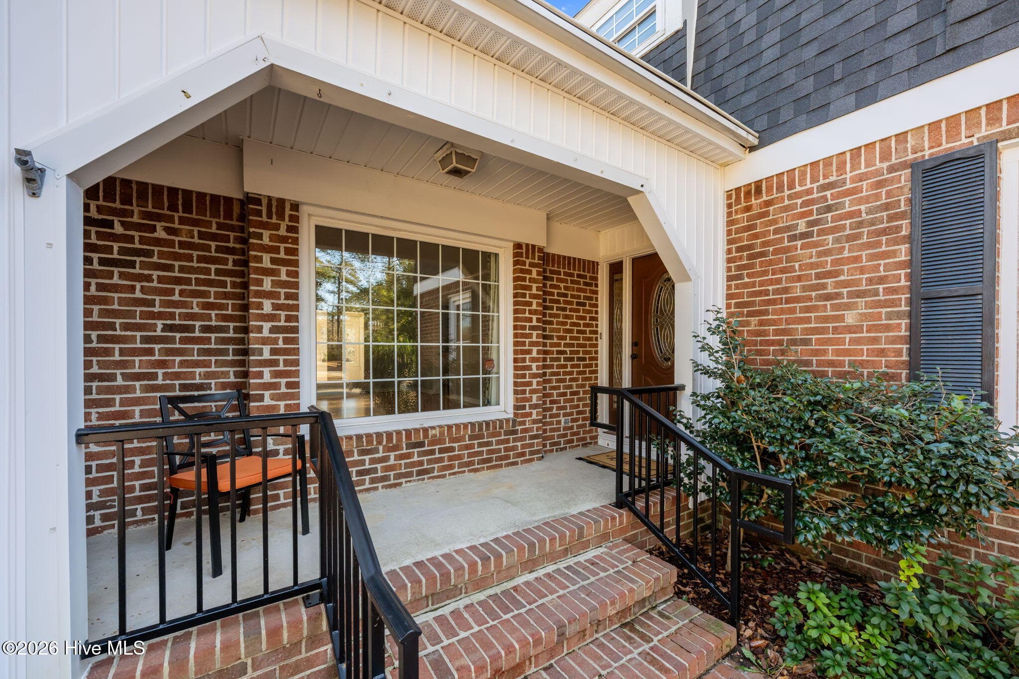Single Family Residence at 236 Shoreline Drive, New Bern, NC 28562, photo 9 of 71