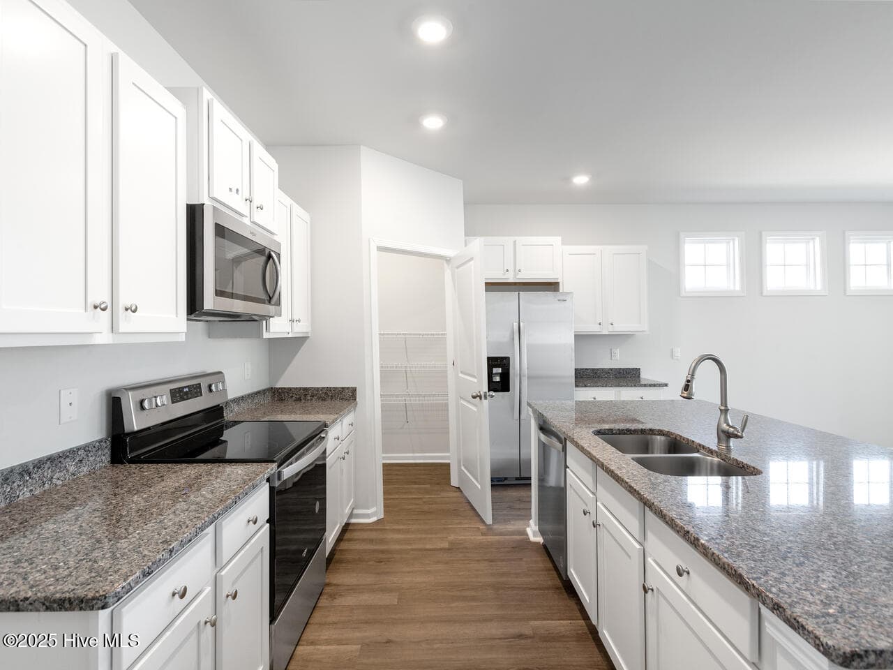 Single Family Residence at 2110 Cypress Hill Drive SE Lot 89, Bolivia, NC 28422, photo 11 of 38
