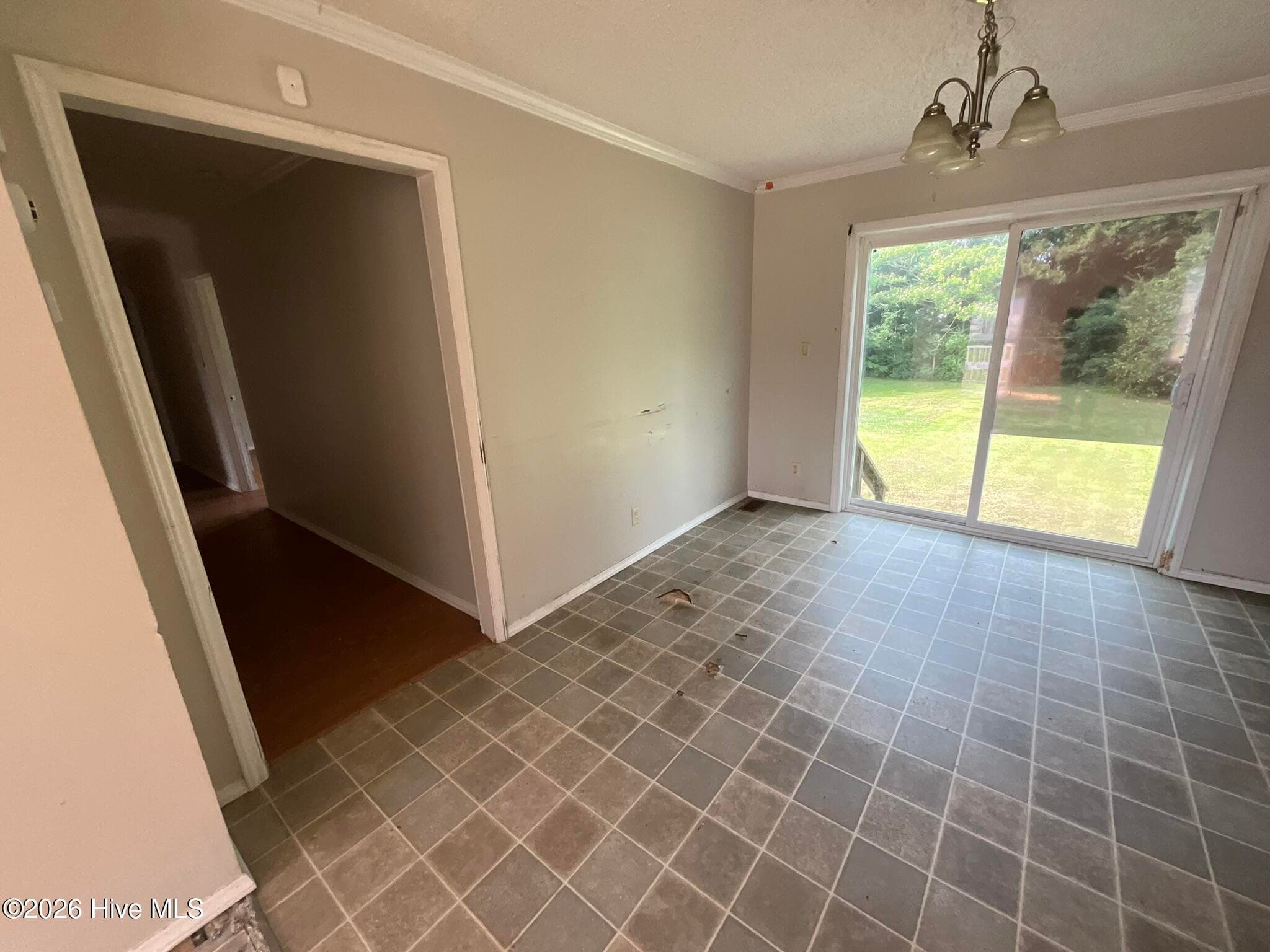 Manufactured Home at 102 Cypress Knee Drive, Richlands, NC 28574, Richlands, photo 7 of 18