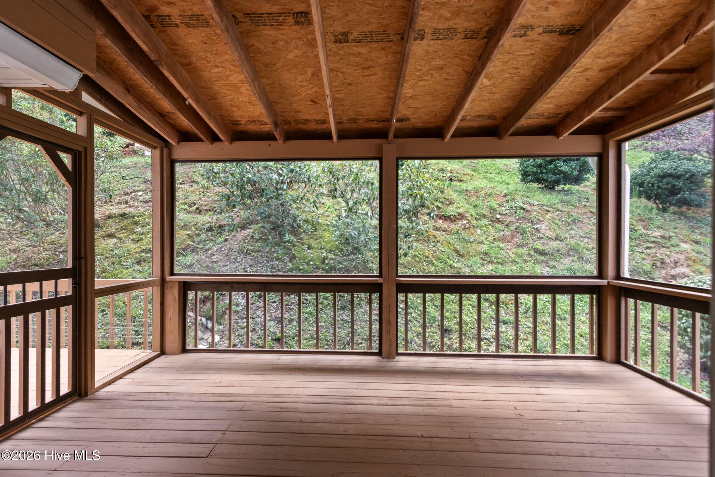 Single Family Residence at 21 Grand Ridge, Murphy, NC 28906, photo 28 of 86