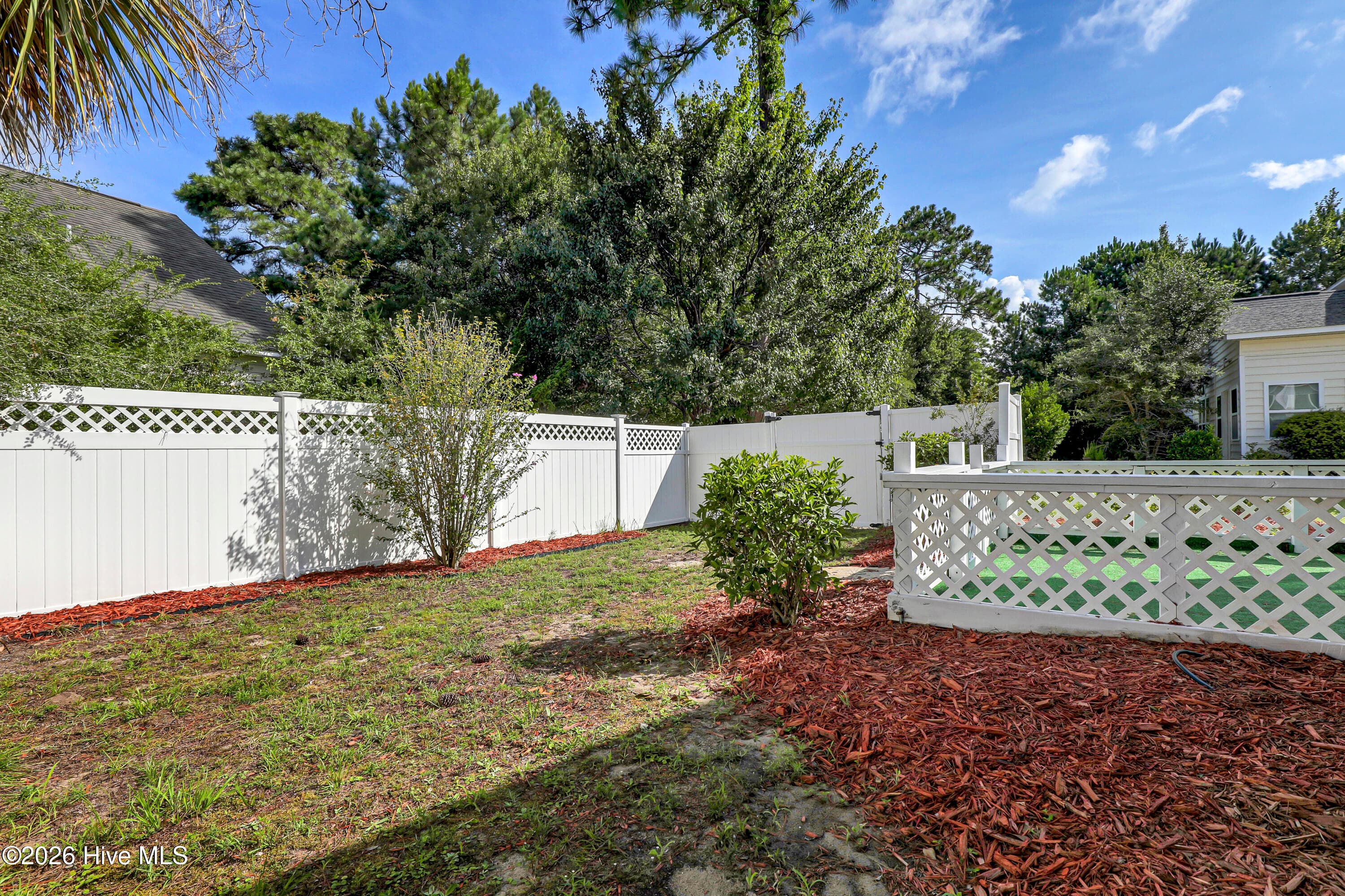 Townhouse at 103 Kiskadee Court, Hampstead, NC 28443, photo 36 of 45