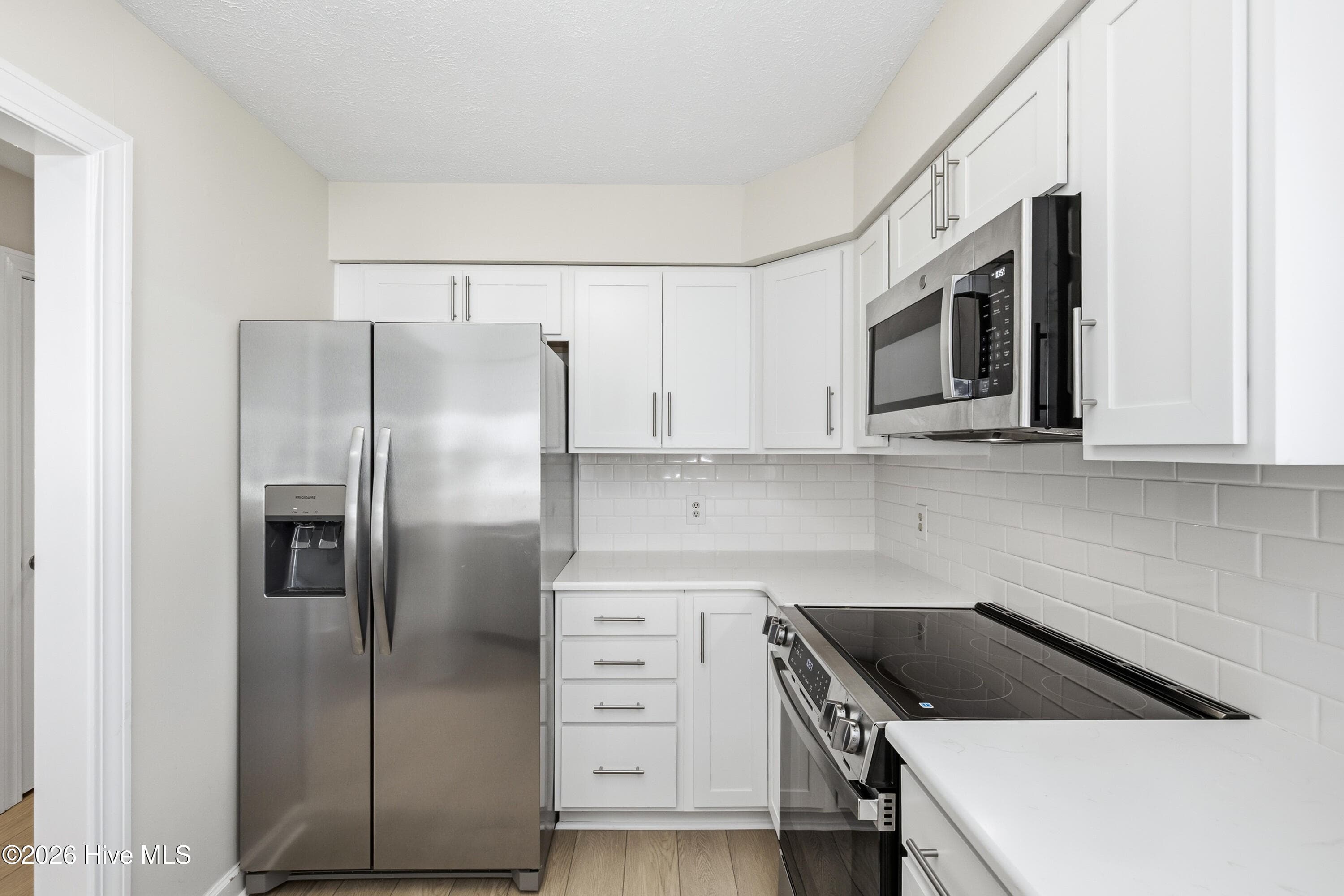Townhouse at 323 Wimbledon Court, Wilmington, NC 28412, Wilmington, photo 9 of 41