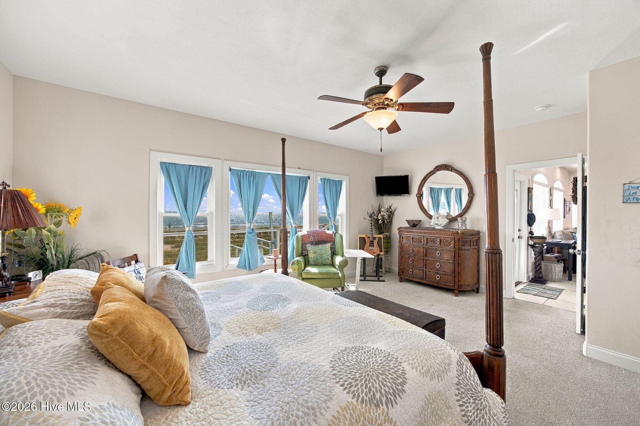 Main Level Master Bedroom - 134 Ocean Boulevard E, Holden Beach, NC 28462, Holden Beach