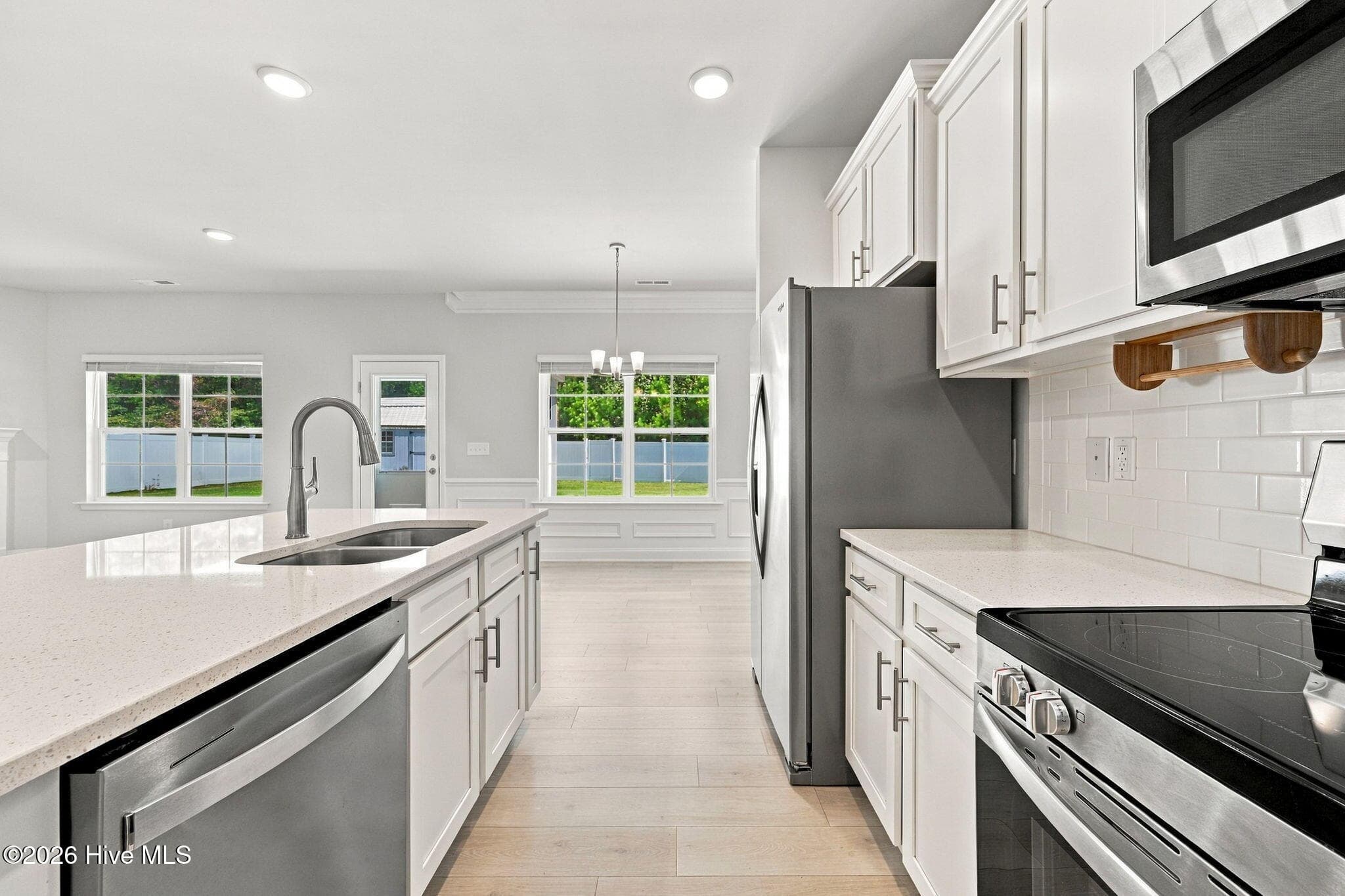 Single Family Residence at 744 Greenwich Place, Richlands, NC 28574, photo 12 of 54