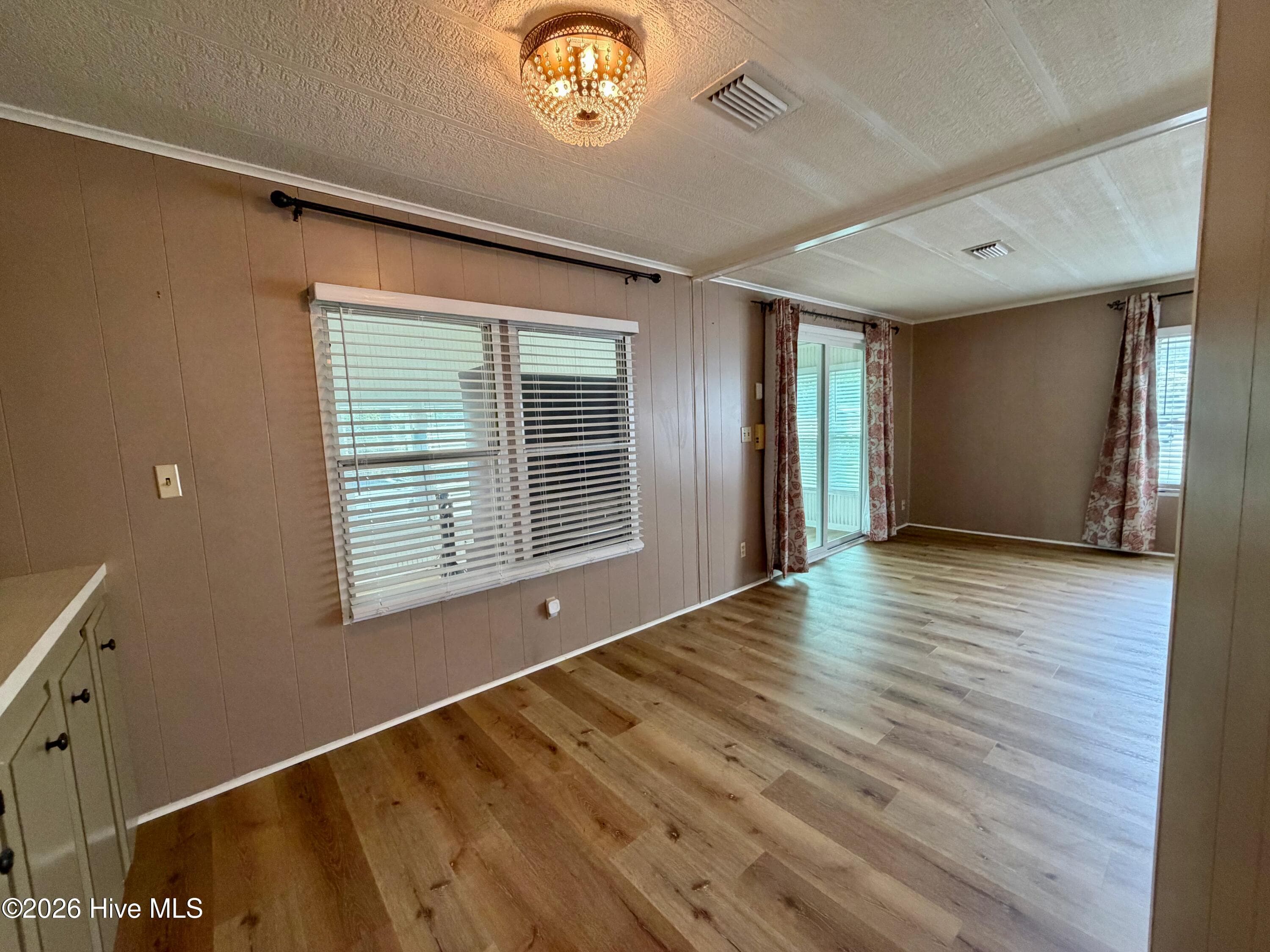 Manufactured Home at 4701 Lake Front Drive, Martinez, GA 30907, photo 11 of 23