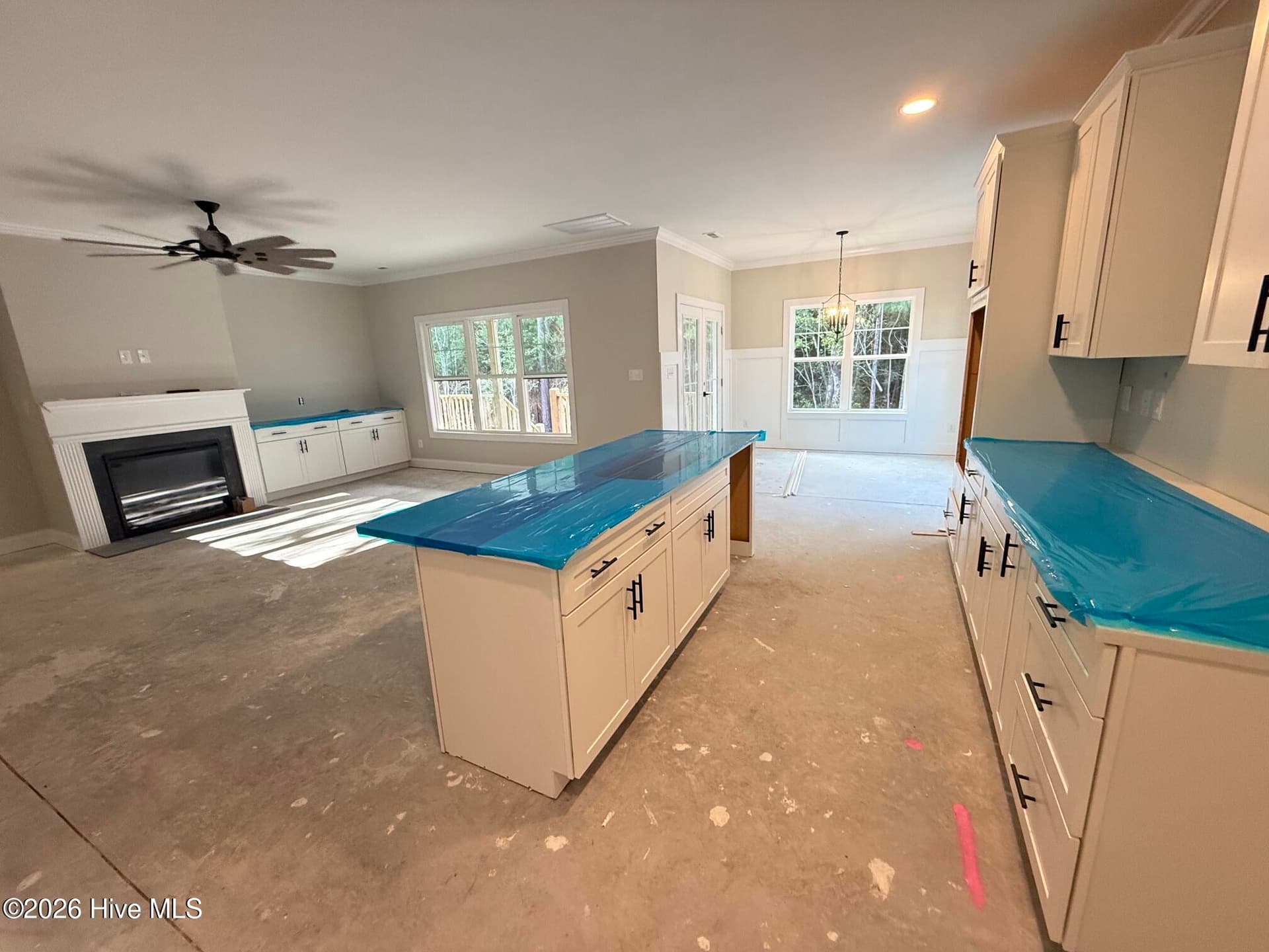 Single Family Residence at 806 Sweetgrass Street, Holly Ridge, NC 28445, photo 10 of 16