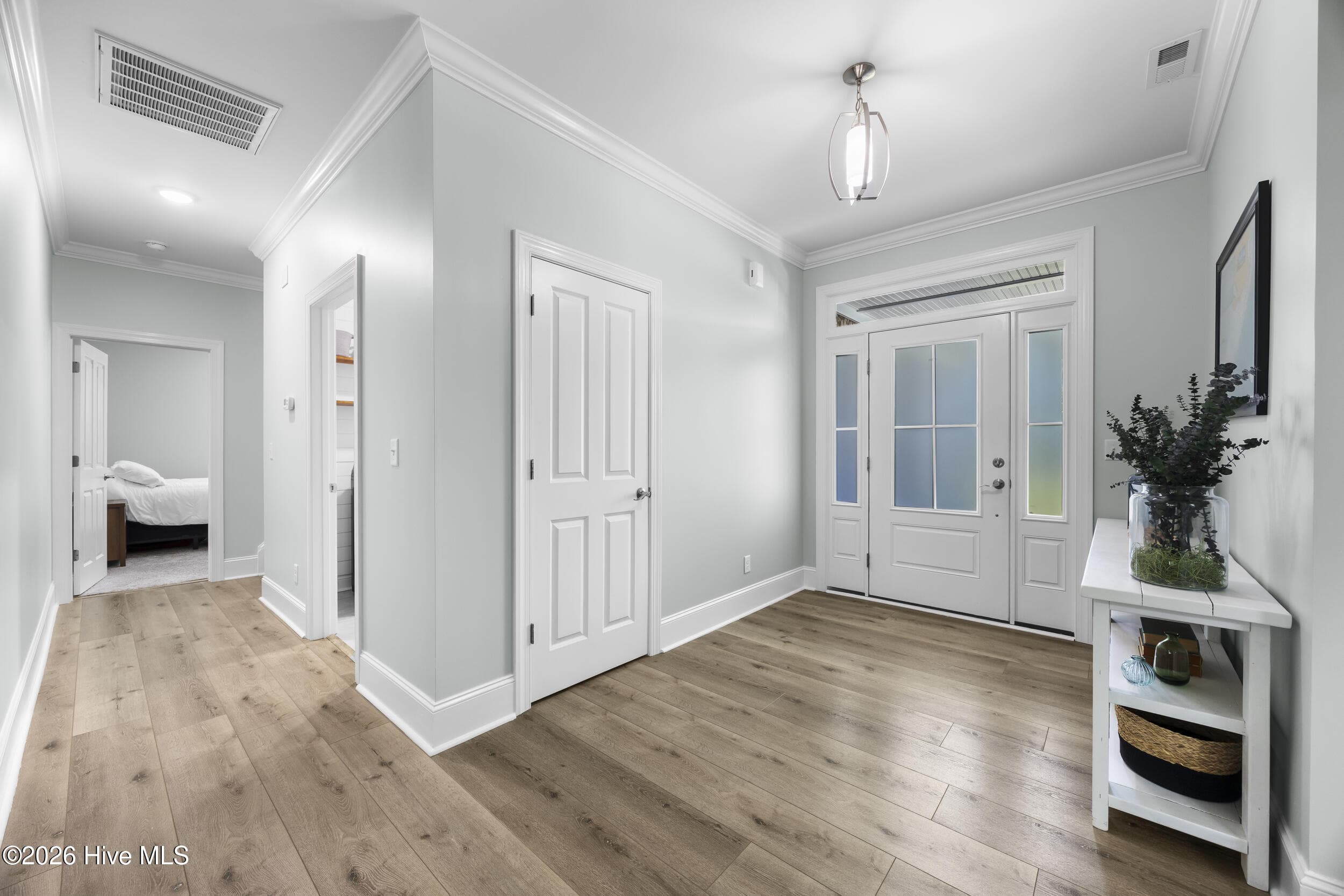 Foyer - 323 Crown Pointe Drive, Hampstead, NC 28443