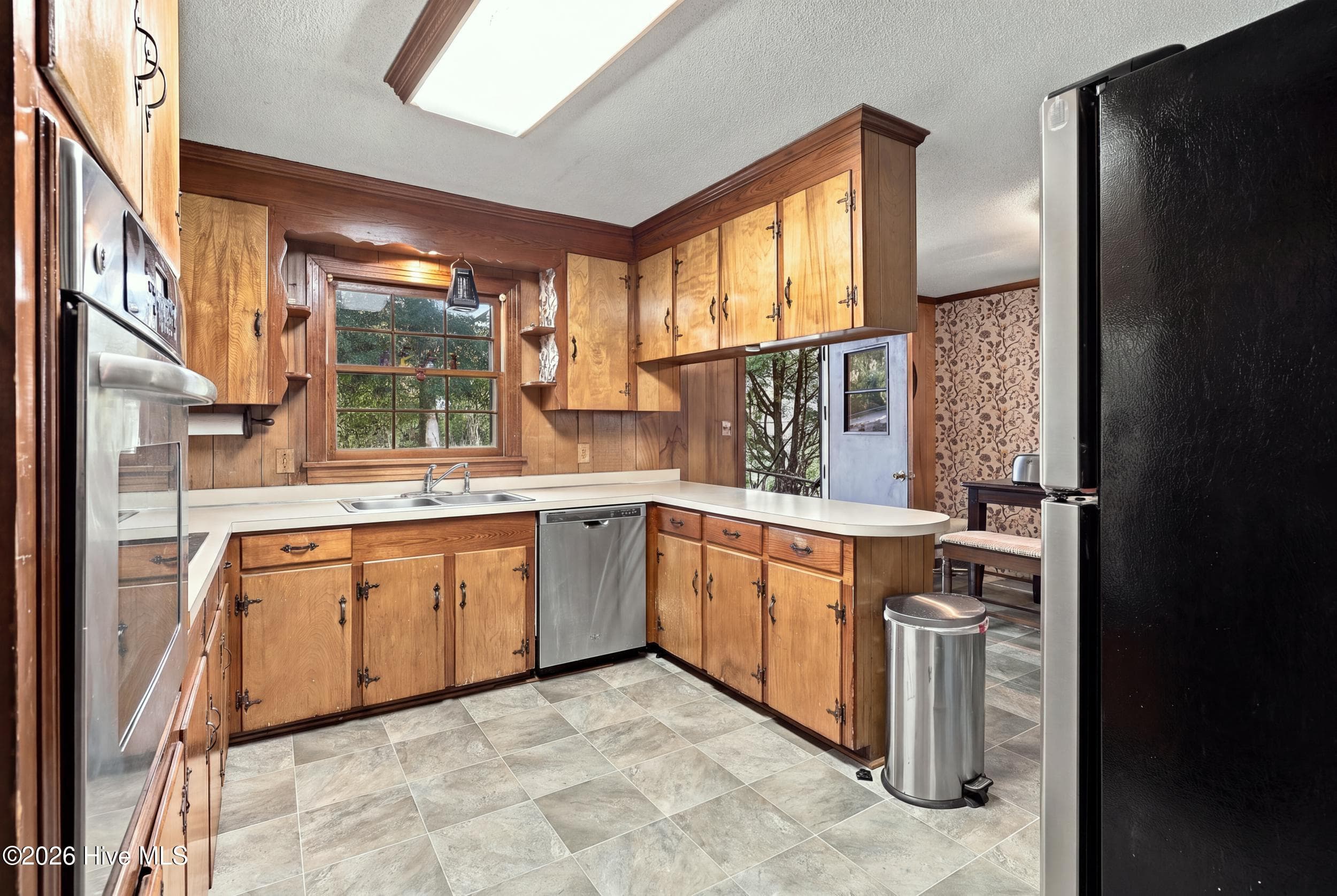 Single Family Residence at 106 Weaver Drive, Williamston, NC 27892, Williamston, photo 16 of 29