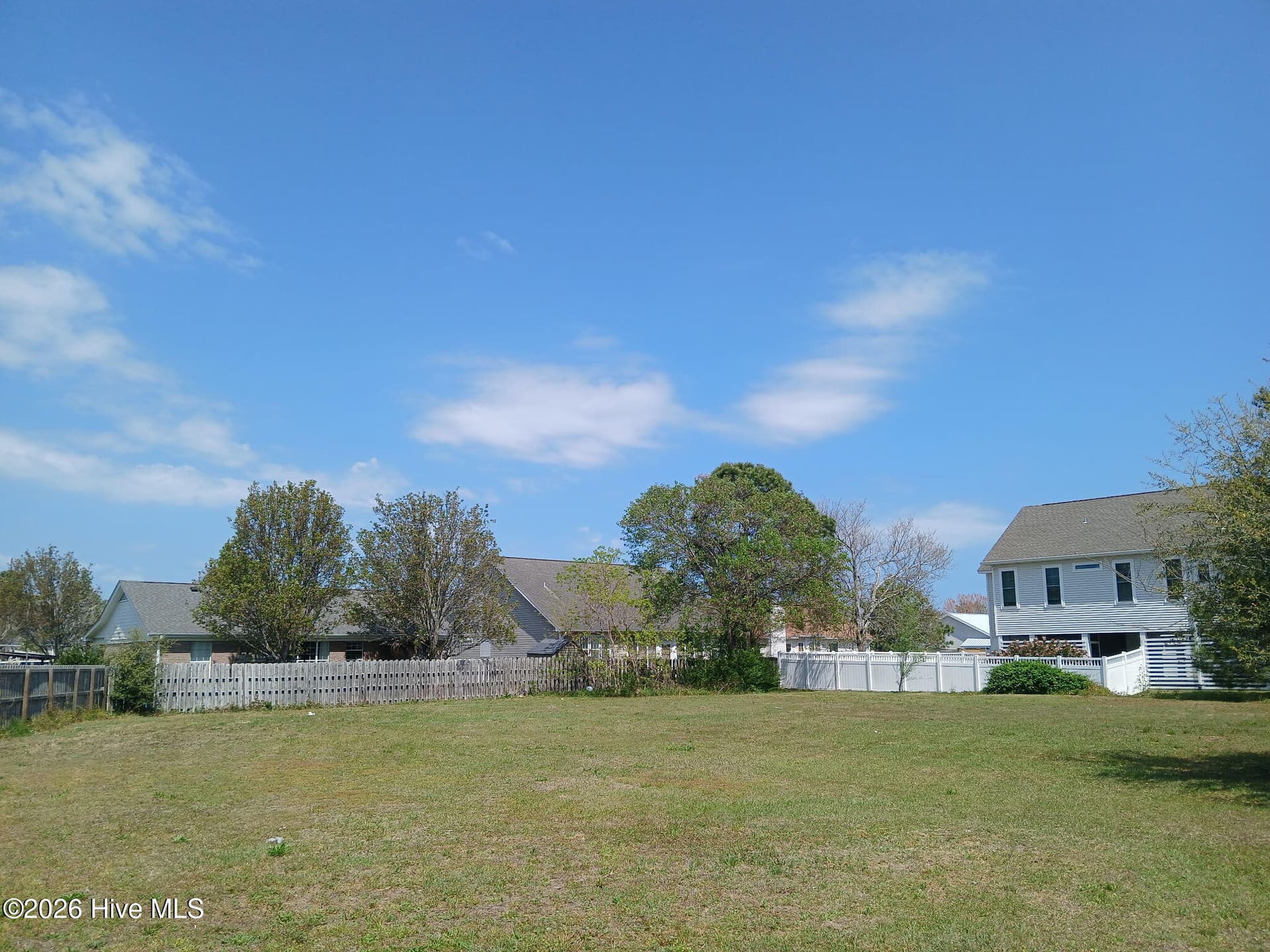 500 56 Green Court, Carolina Beach, NC 28428