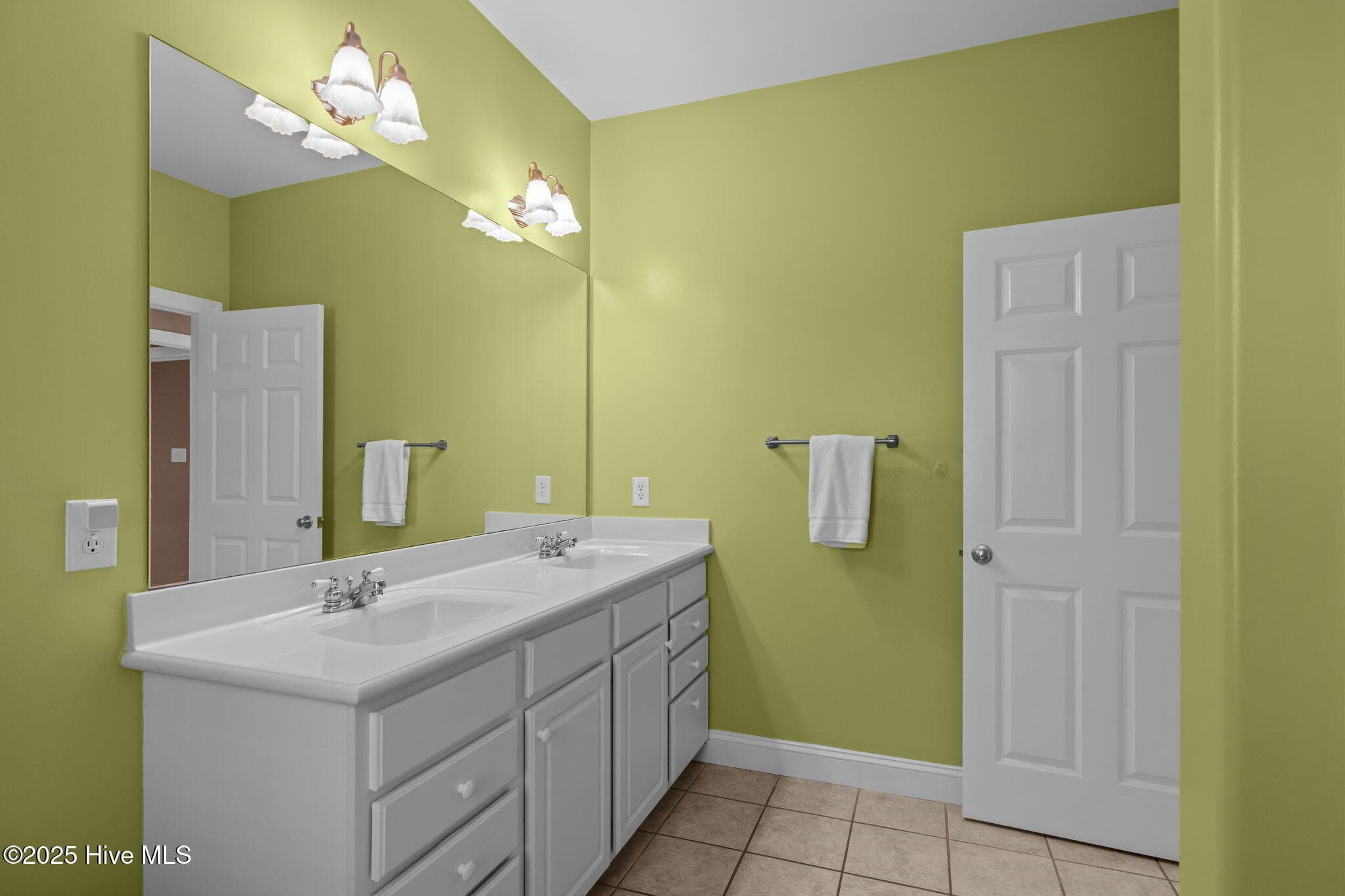 Single Family Residence at 1608 Ocean Drive, Emerald Isle, NC 28594, photo 58 of 101