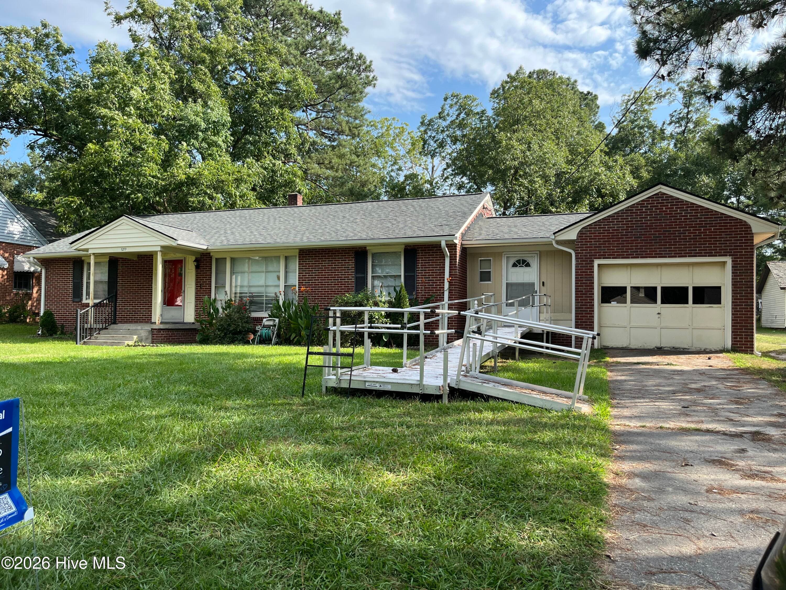 1219 W Thomas Street, Rocky Mount, NC 27804
