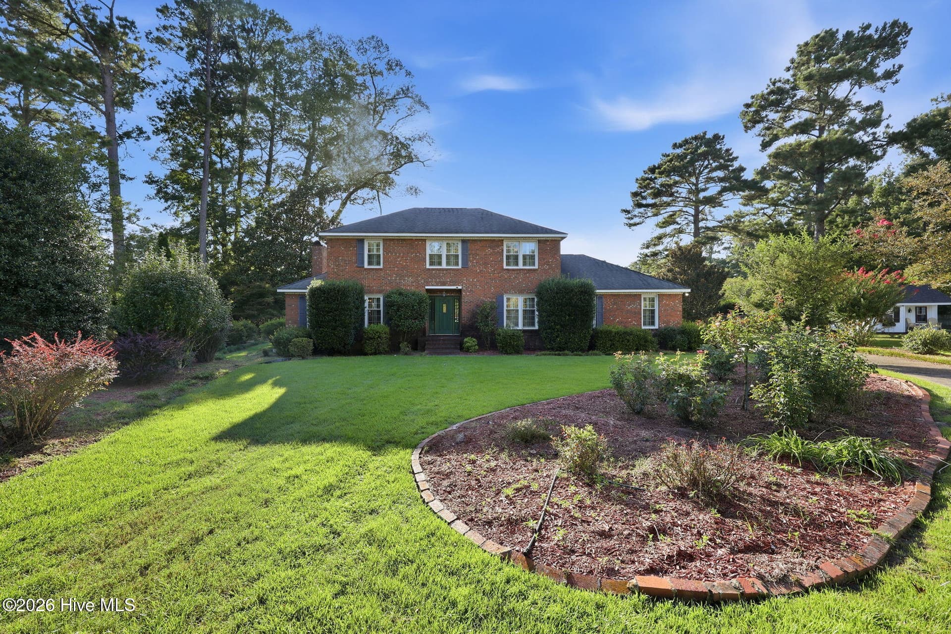 Single Family Residence at 1053 Colleton Way, Trent Woods, NC 28562, photo 9 of 57