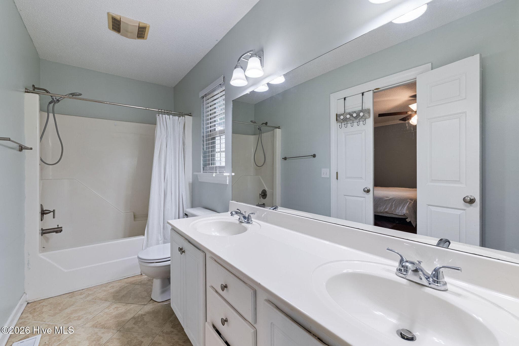 Single Family Residence at 2523 Wesleyan Court, La Grange, NC 28551, La Grange, photo 13 of 22