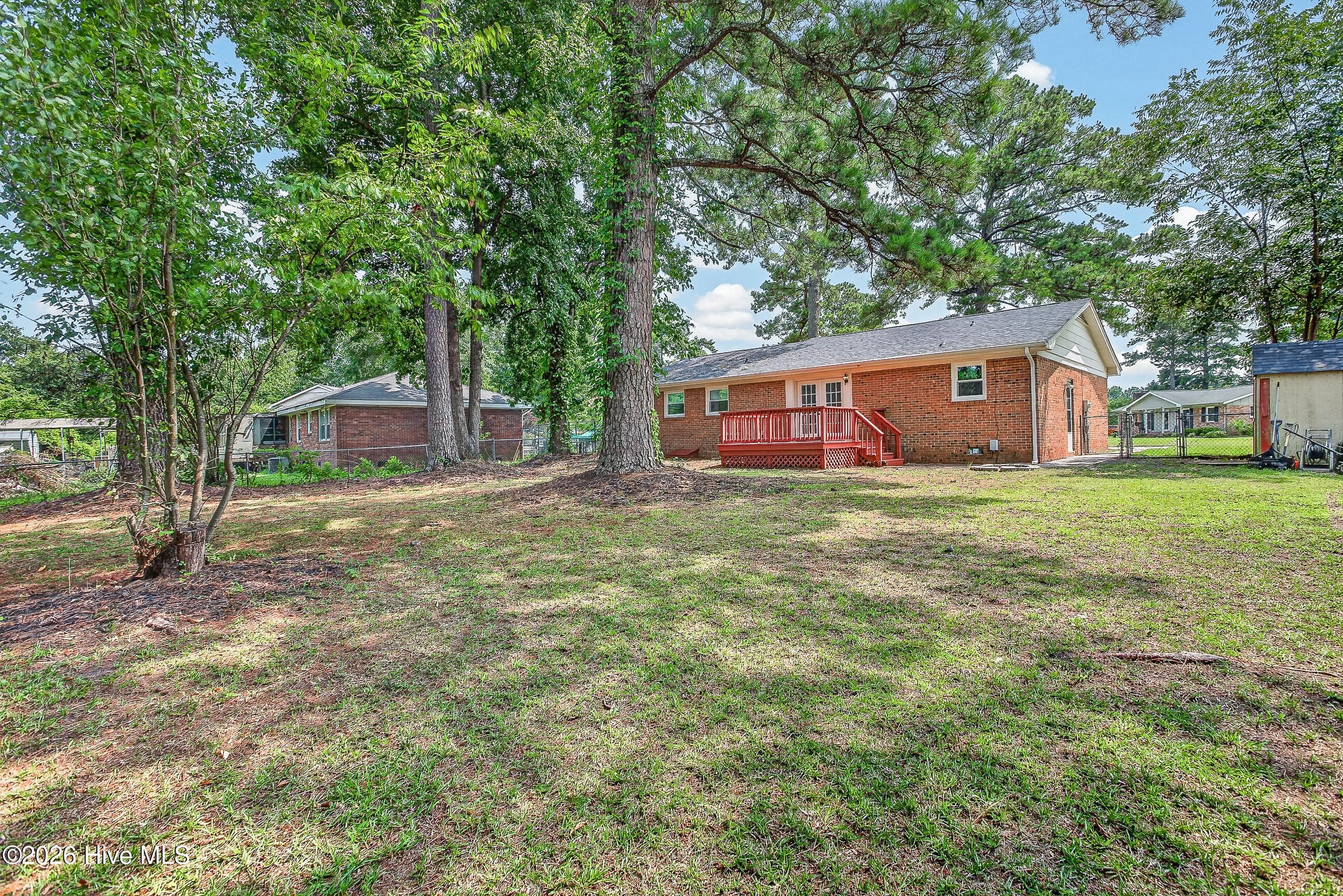 Single Family Residence at 125 Linda Loop, Jacksonville, NC 28546, photo 28 of 34