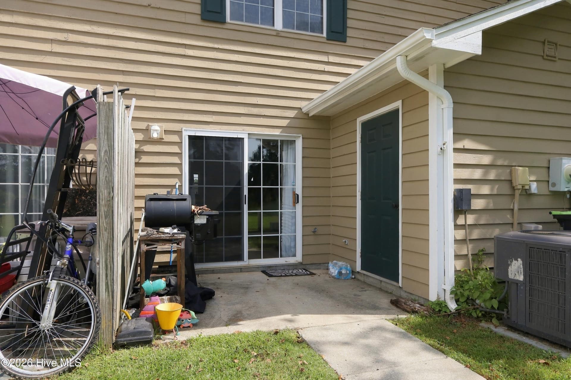 Townhouse at 601 Pelletier Loop Road G41, Swansboro, NC 28584, photo 13 of 40