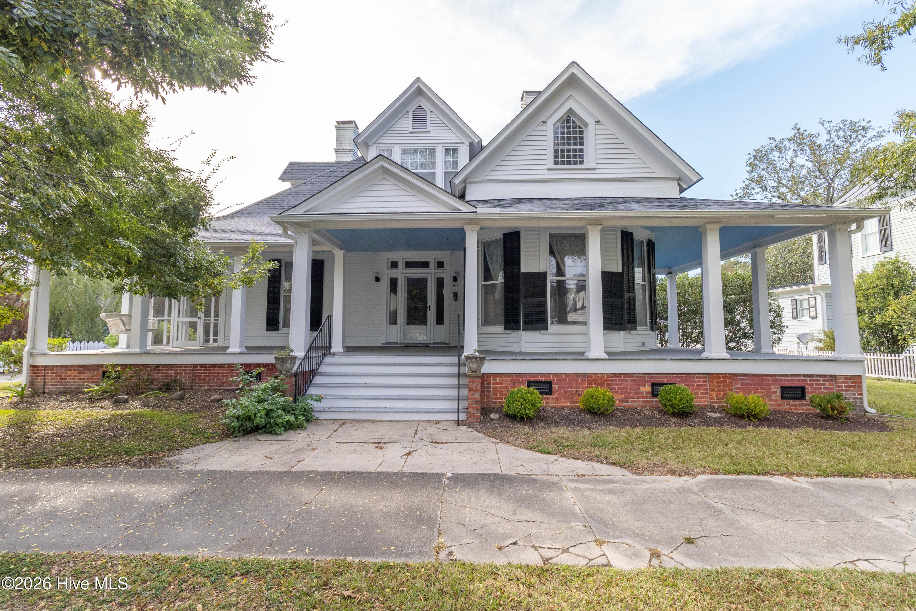 105 N Granville Street, Edenton, NC 27932