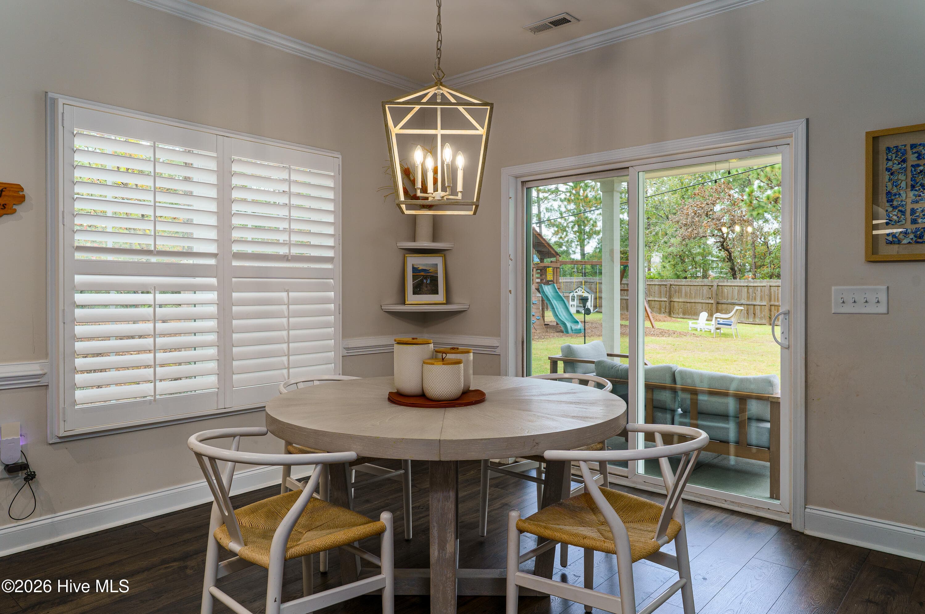 Single Family Residence at 14 Montclair Lane, Pinehurst, NC 28374, photo 13 of 39