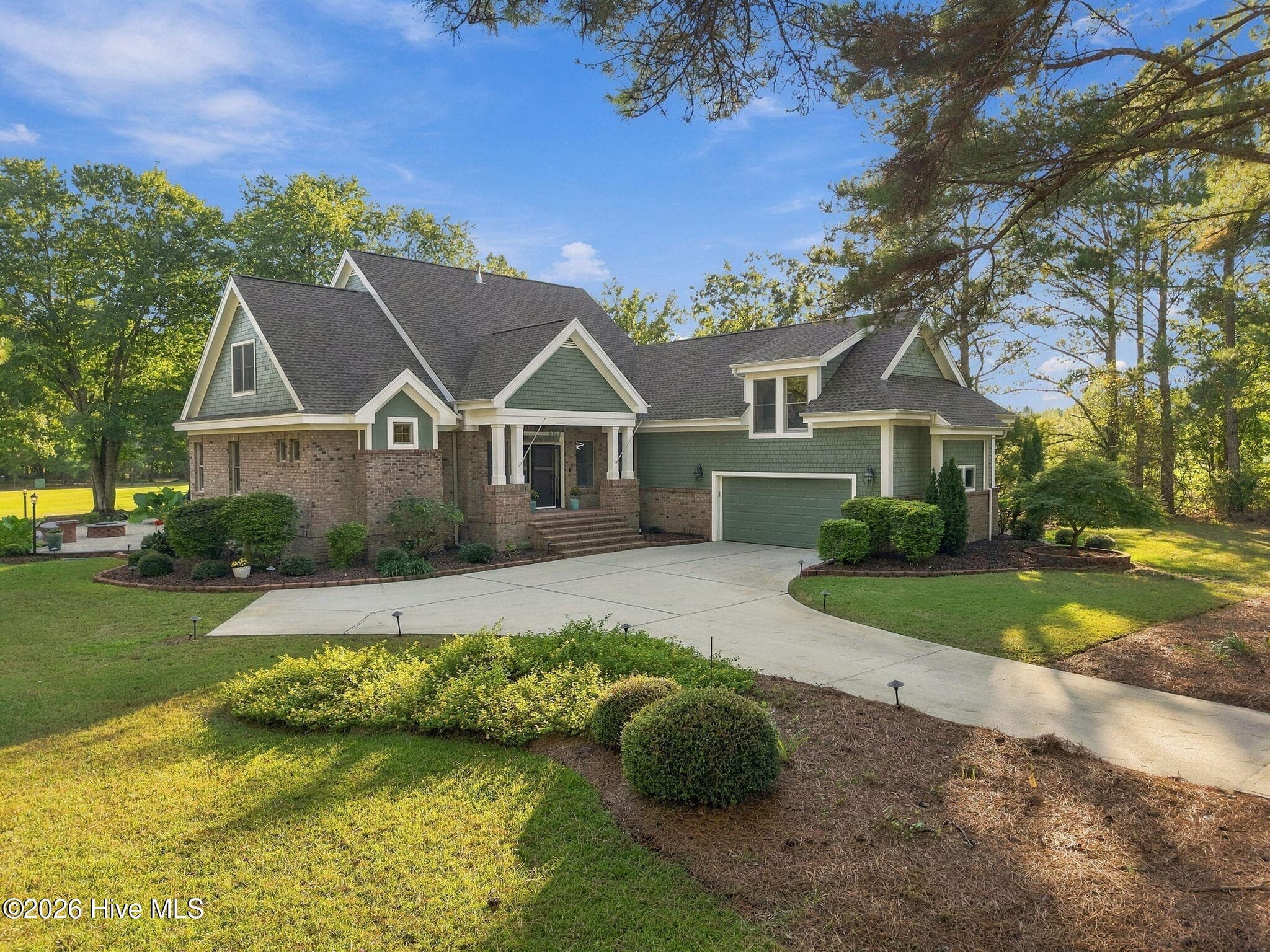 Single Family Residence at 112 Cedar Court, Wallace, NC 28466, photo 7 of 85